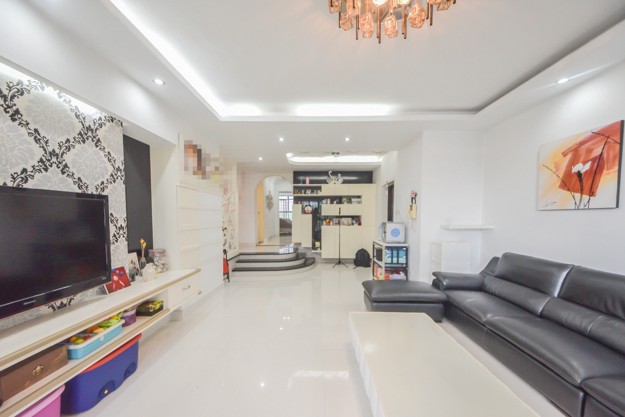 中江佳境天成  3室2厅2卫    125.0万 中江佳境天成  3室2厅2卫    125.0万客厅