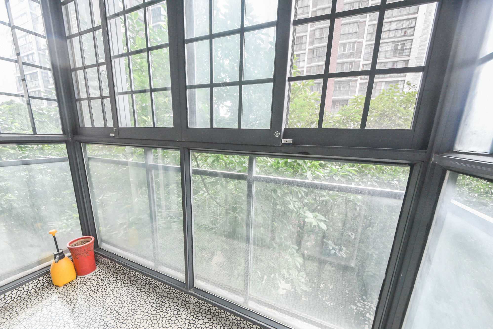 中江佳境天成  3室2厅2卫    125.0万 中江佳境天成  3室2厅2卫    125.0万阳台