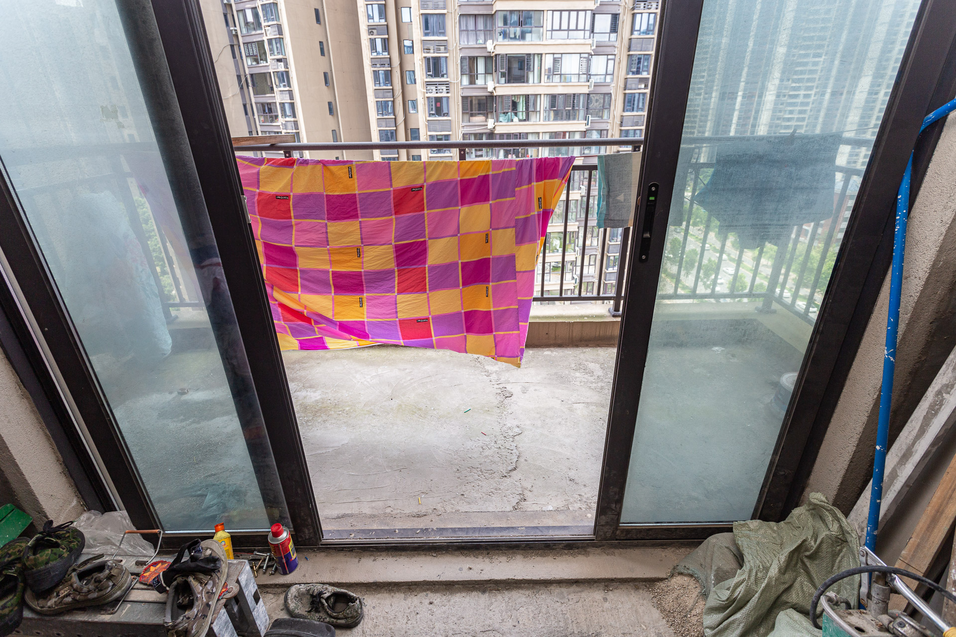 勤诚达境界城 4室2厅2卫 95.0万 勤诚达境界城 4室2厅2卫 95.0万阳台