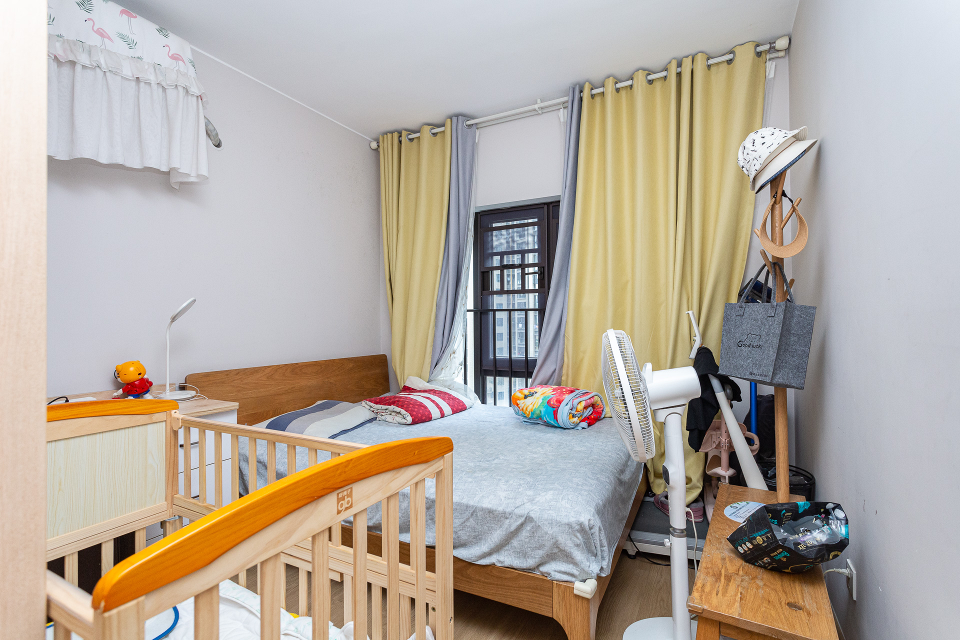 时代倾城三期  4室2厅2卫    108.0万 时代倾城三期  4室2厅2卫    108.0万卧室