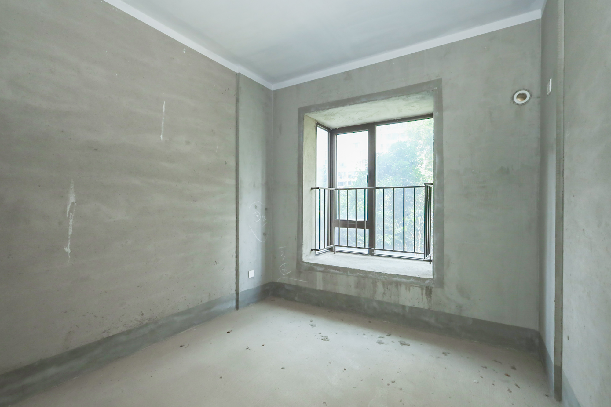 保利西海岸B区  4室2厅2卫    178.0万 保利西海岸B区  4室2厅2卫    178.0万卧室