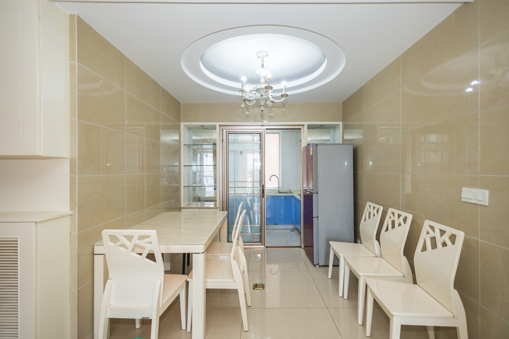 恒广国际景园一二区  3室2厅2卫    97.8万 恒广国际景园一二区  3室2厅2卫    97.8万其他