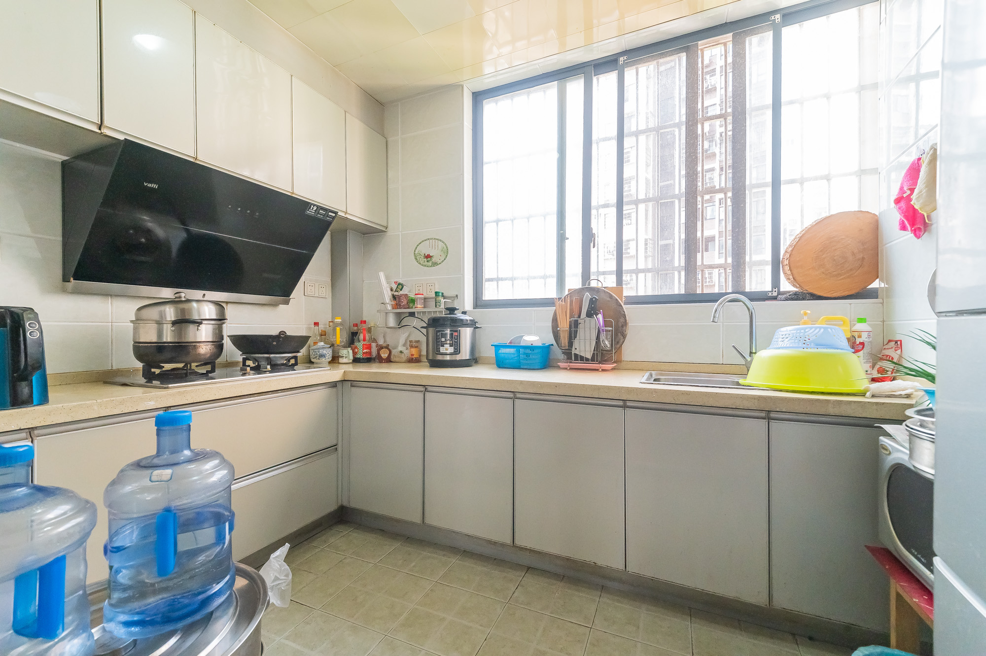 幸福里润城(幸福里二期)  3室2厅2卫    73.8万 幸福里润城(幸福里二期)  3室2厅2卫    73.8万厨房