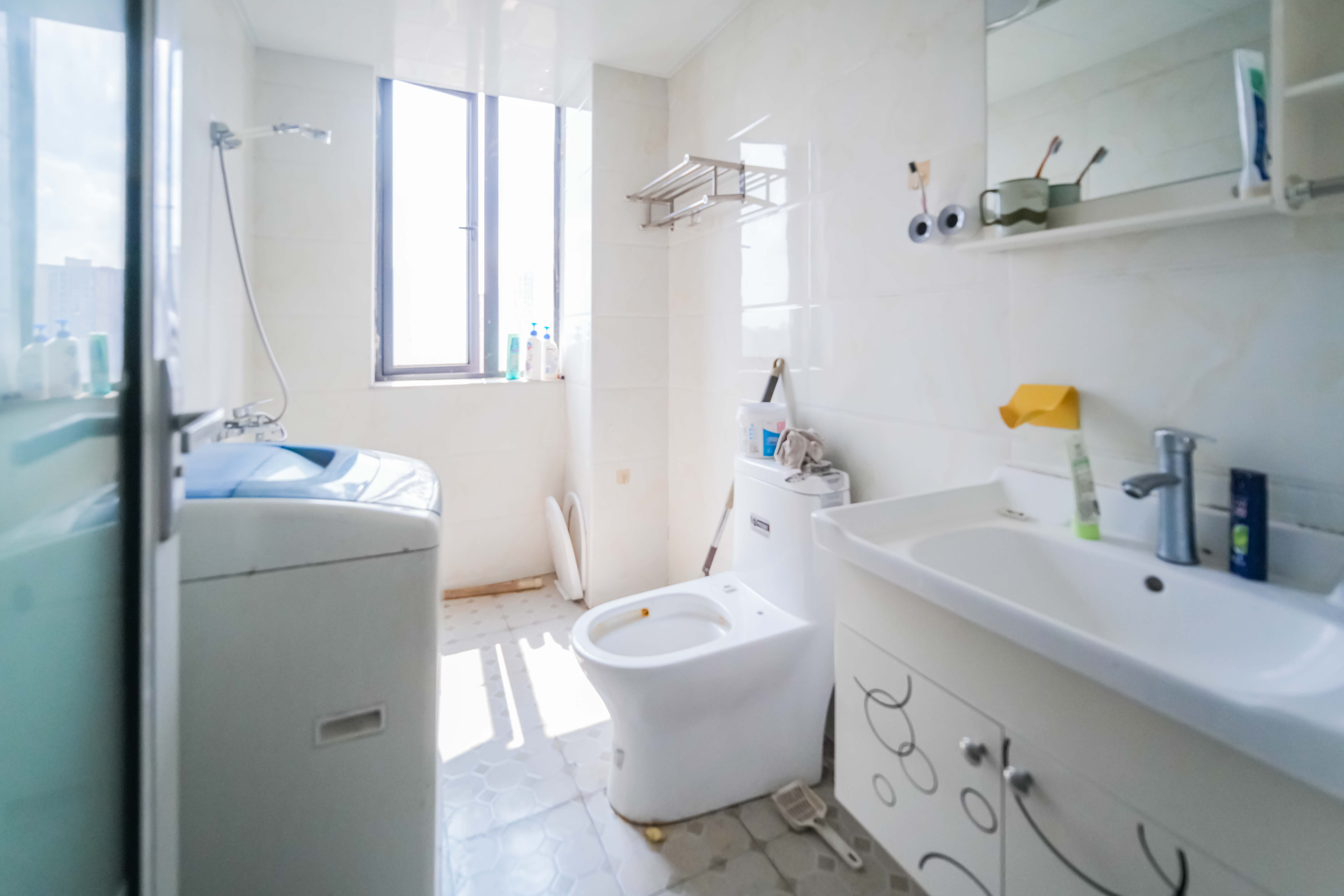 金轮星光名座 3室2厅2卫 108.0万 金轮星光名座 3室2厅2卫 108.0万卫生间