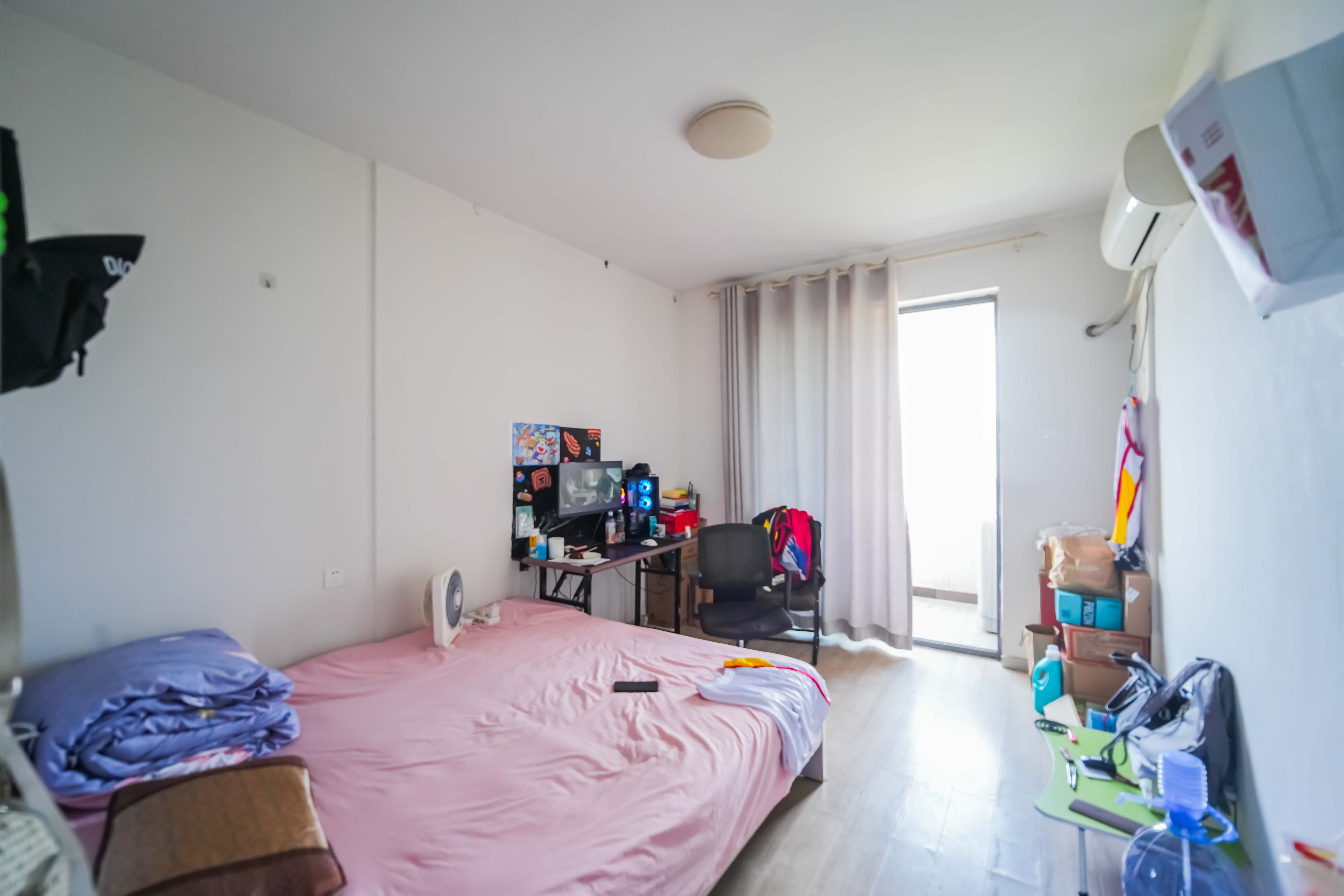 金轮星光名座 3室2厅2卫 108.0万 金轮星光名座 3室2厅2卫 108.0万卧室