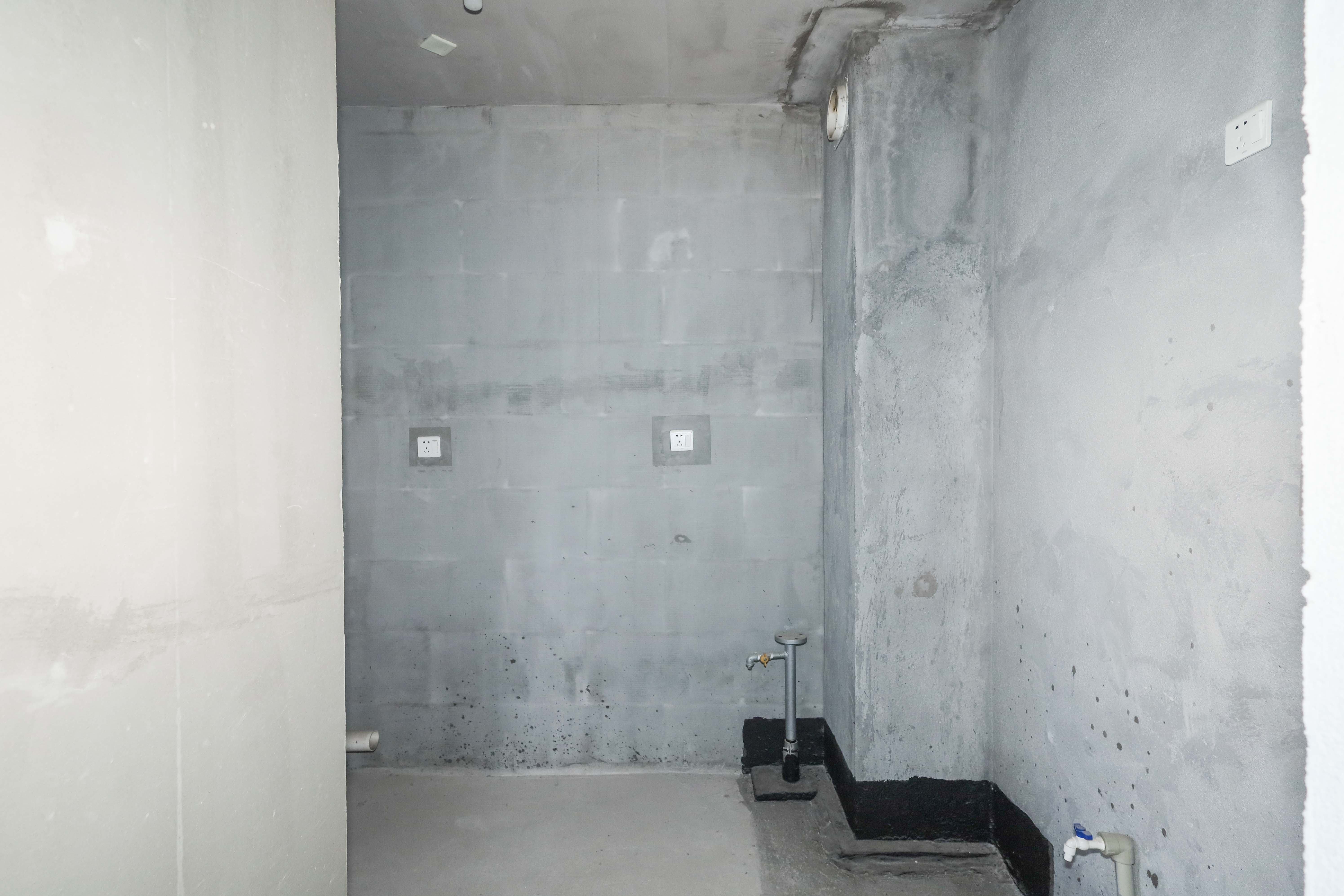 中国铁建梅溪青秀三期  4室2厅2卫    160.0万厨房