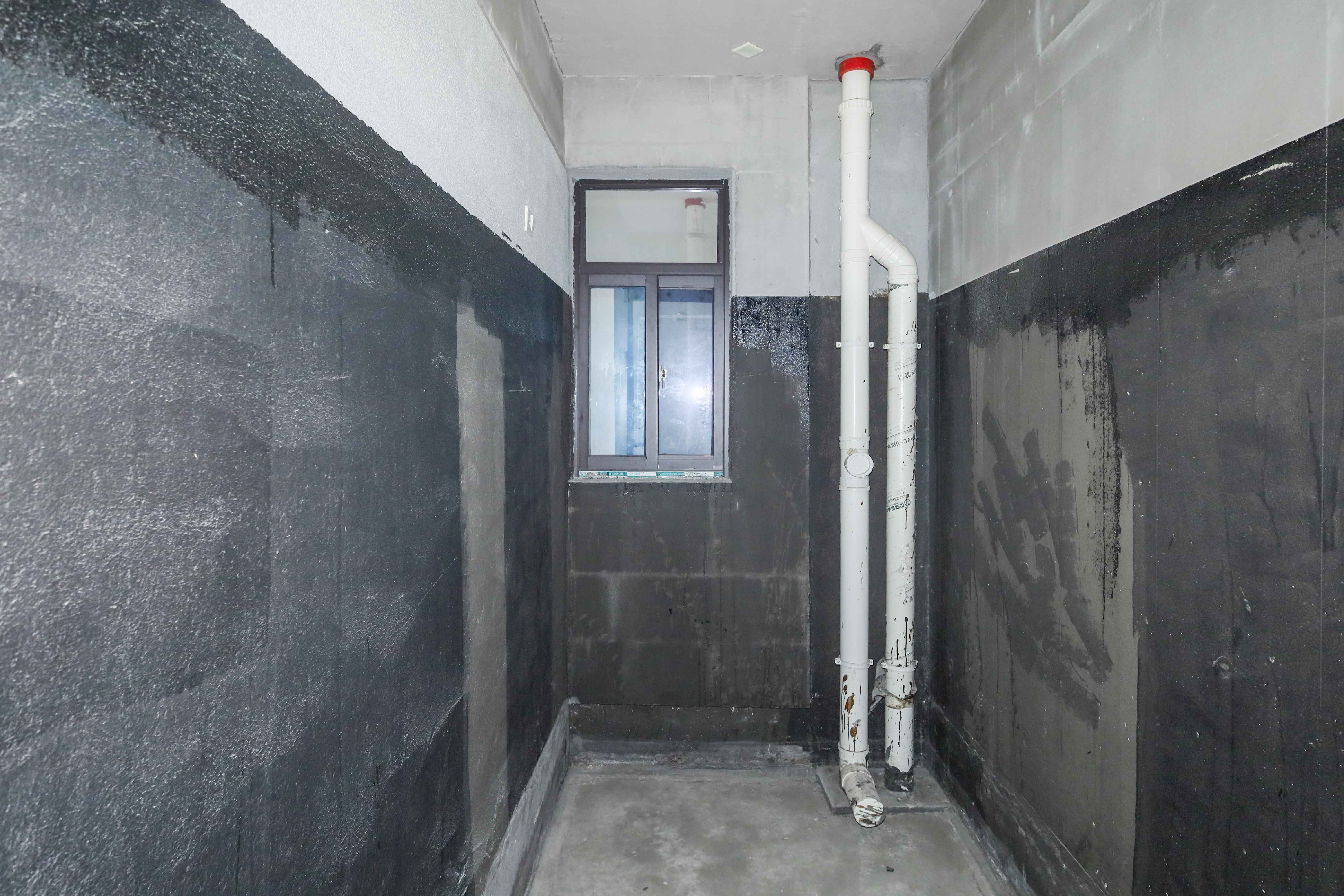 中国铁建梅溪青秀三期  4室2厅2卫    160.0万卫生间