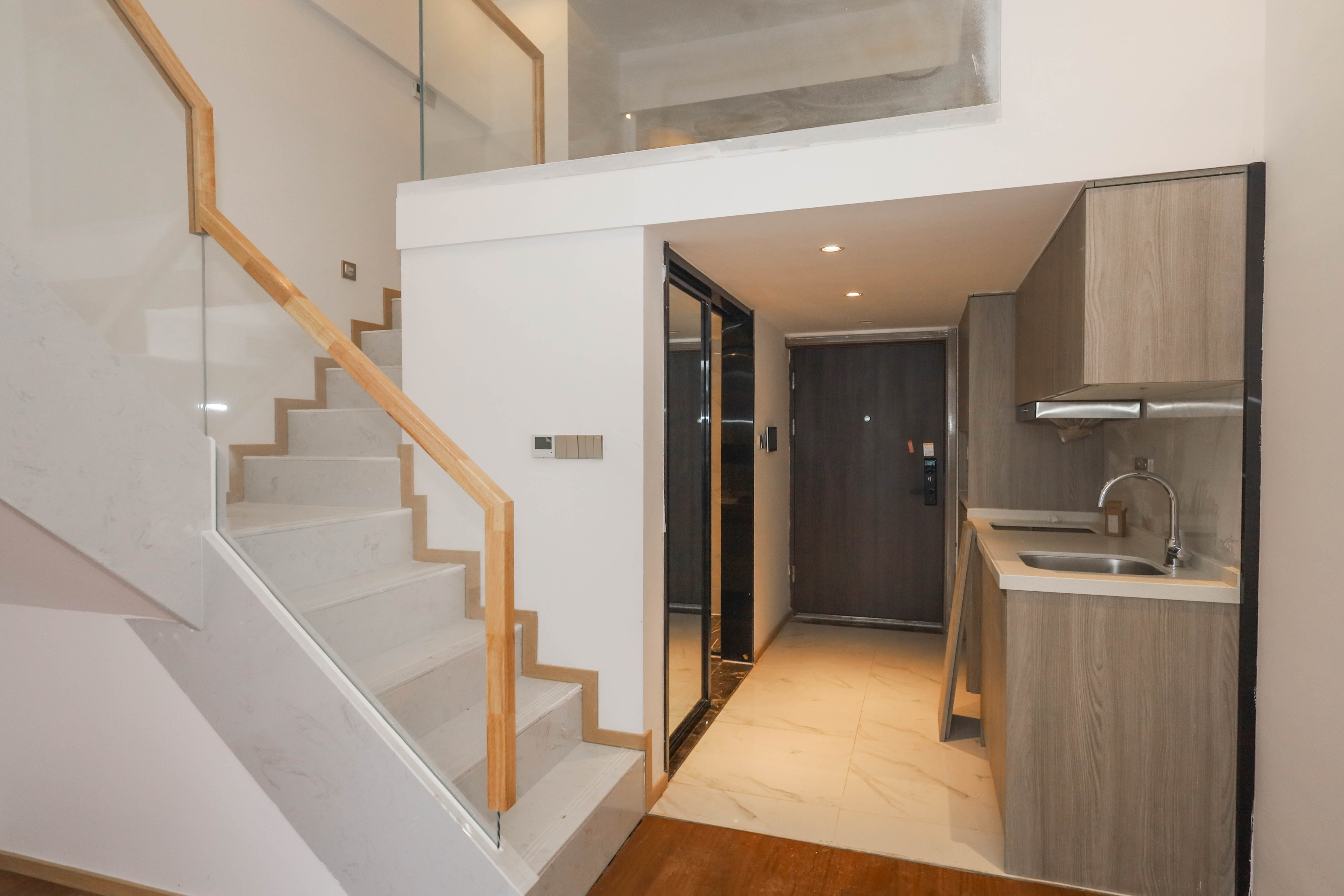 正荣梅溪紫阙台 2室2厅1卫 47.0万 正荣梅溪紫阙台 2室2厅1卫 47.0万客厅