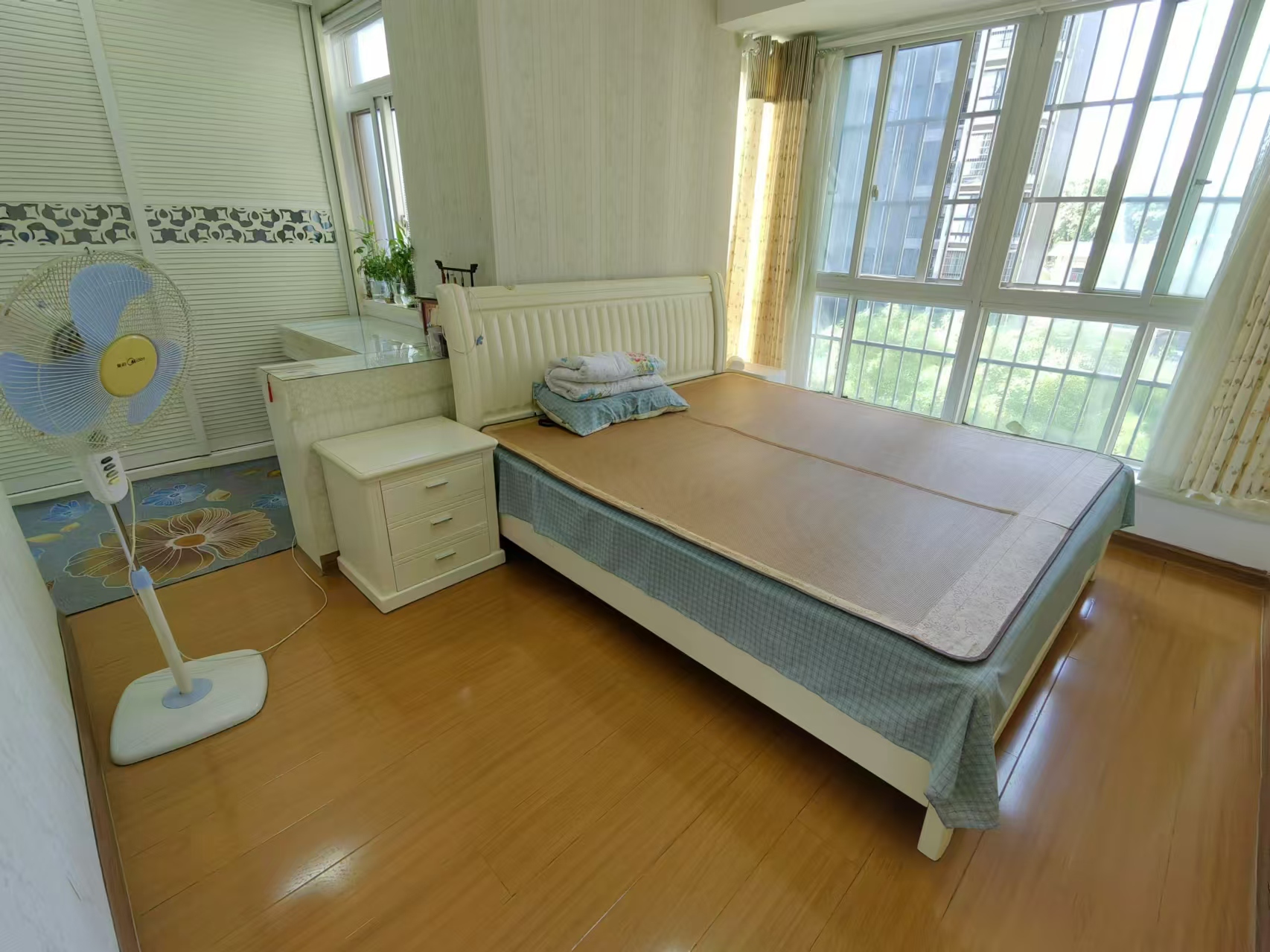 印象华都 3室2厅1卫 72.0万 印象华都 3室2厅1卫 72.0万室内图