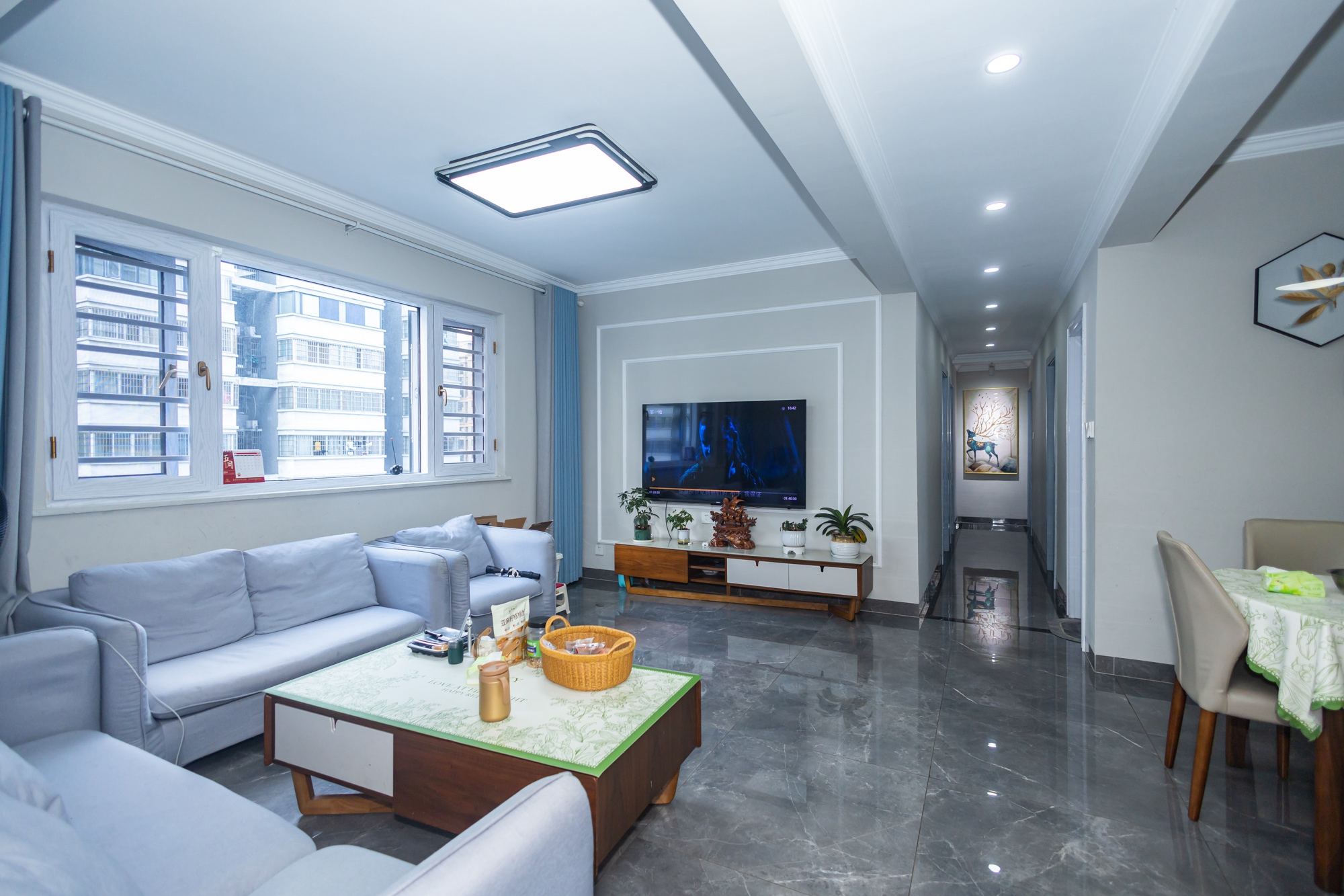 锦璨家园  3室2厅1卫    95.0万 锦璨家园  3室2厅1卫    95.0万客厅