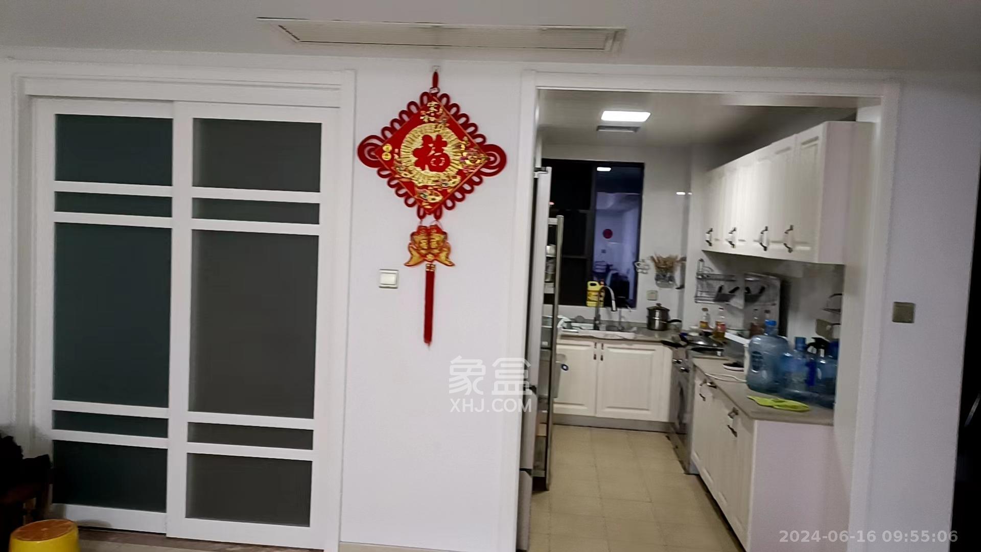 湘水郡（兴旺小爱同学）  4室2厅2卫   3800.00元/月室内图