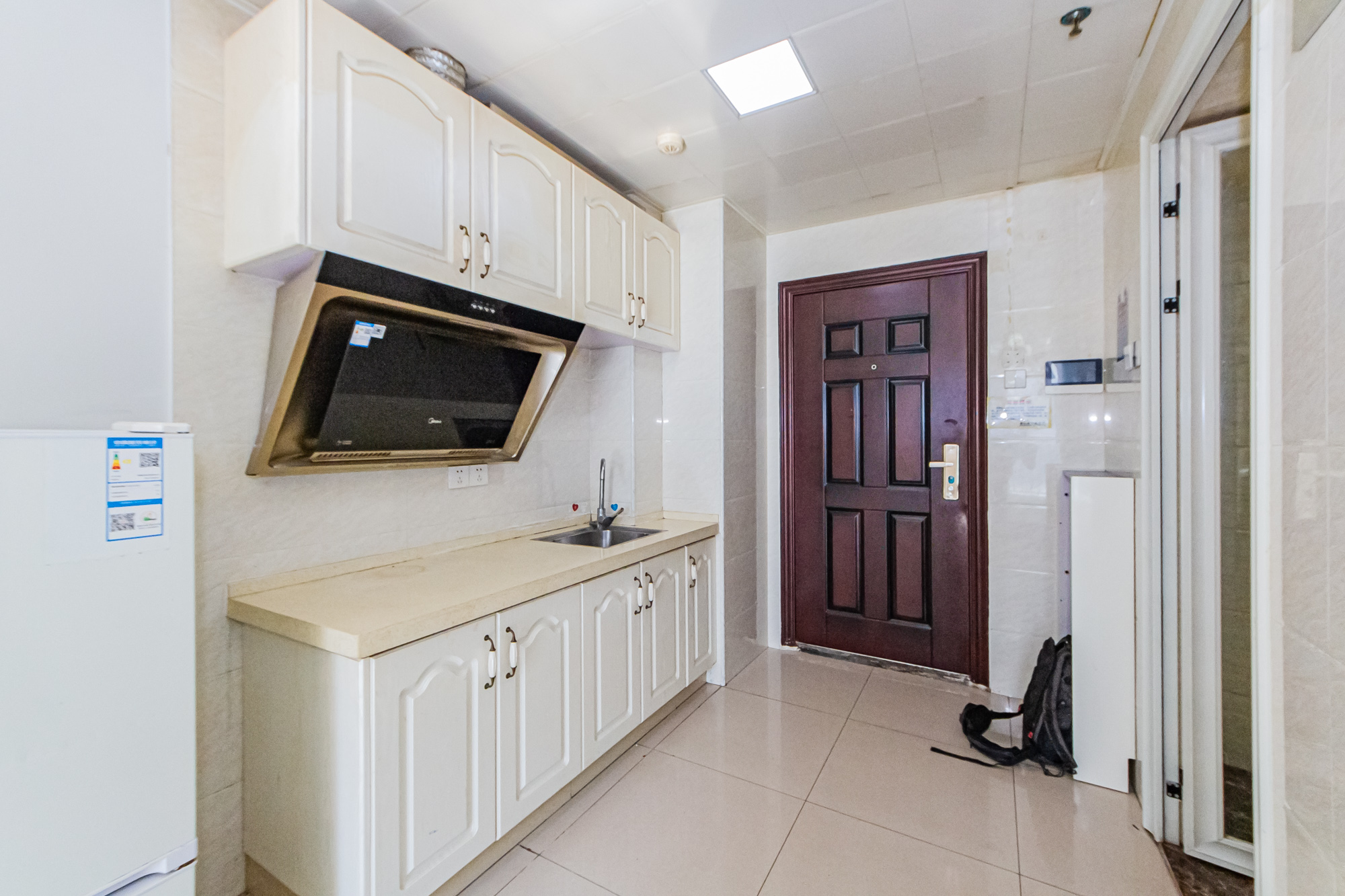 北辰三角洲E4区  1室1厅1卫    41.8万 北辰三角洲E4区  1室1厅1卫    41.8万厨房