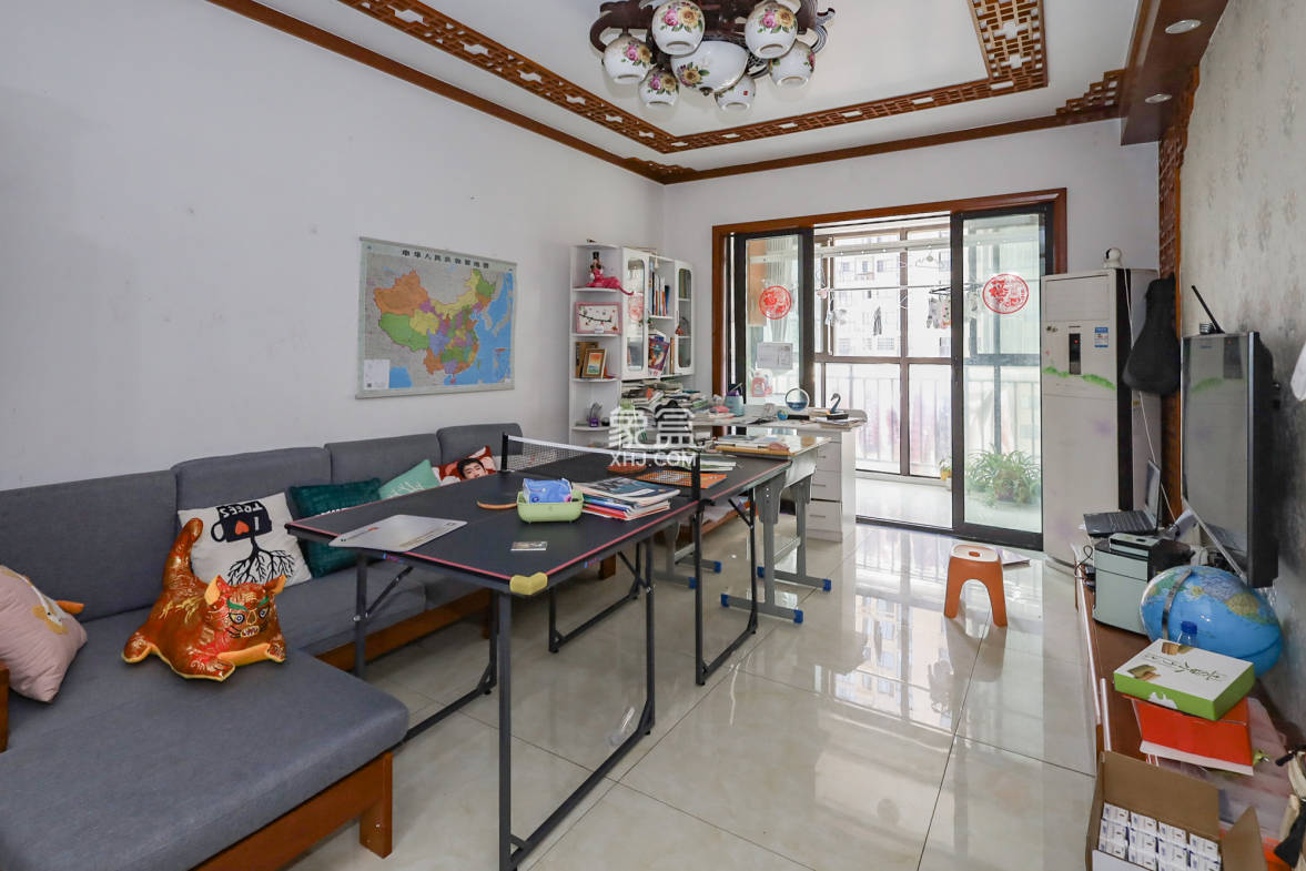 钰龙天下二期(钰龙佳园) 2室2厅1卫 203.0万 钰龙天下二期(钰龙佳园) 2室2厅1卫 203.0万客厅