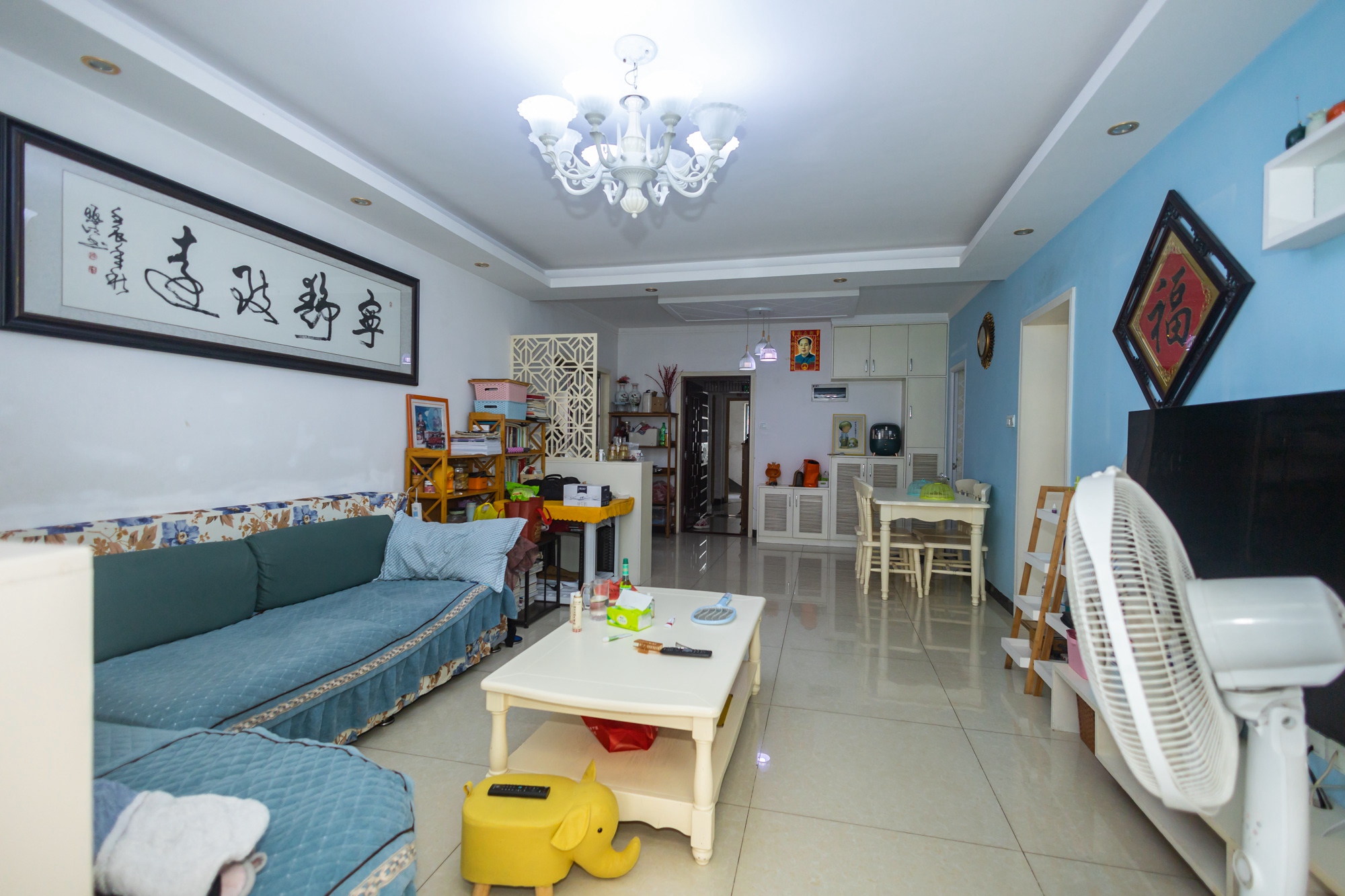 蝴蝶谷 2室2厅1卫 47.8万 蝴蝶谷 2室2厅1卫 47.8万客厅