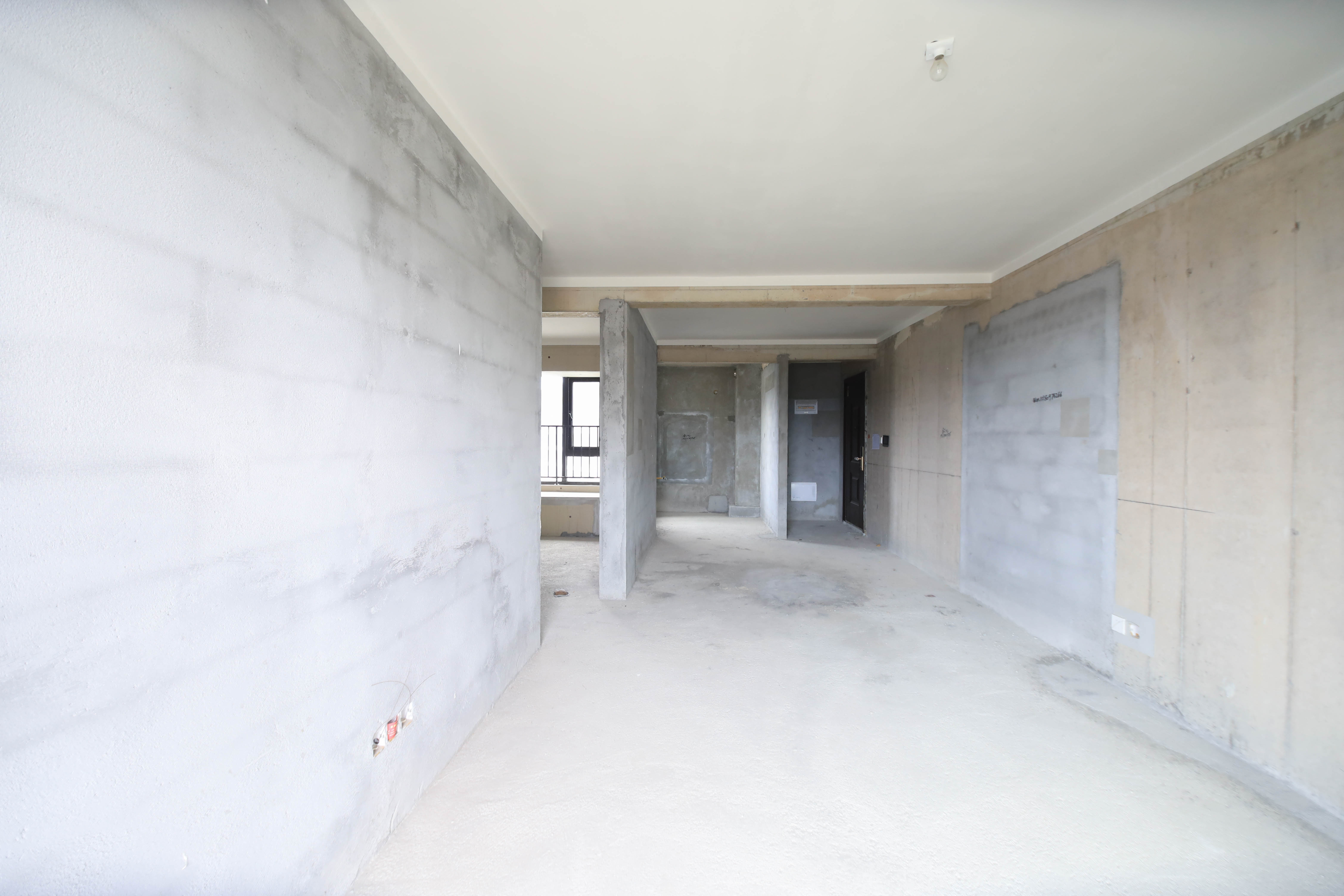 远洋红星天铂一期  3室2厅2卫    130.0万 远洋红星天铂一期  3室2厅2卫    130.0万客厅