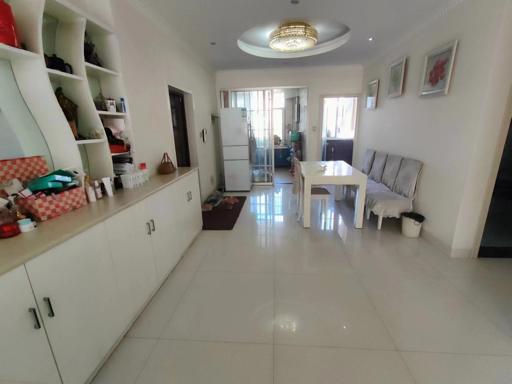 香草园  3室2厅2卫    58.0万 香草园  3室2厅2卫    58.0万室内图