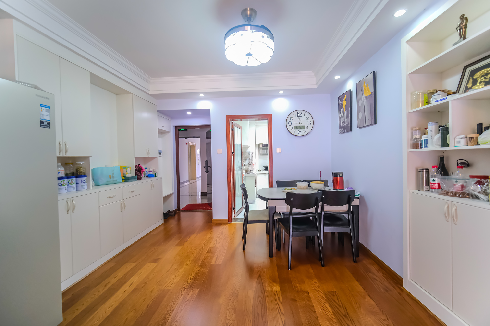 荣盛花语城 3室2厅2卫 86.0万 荣盛花语城 3室2厅2卫 86.0万客厅