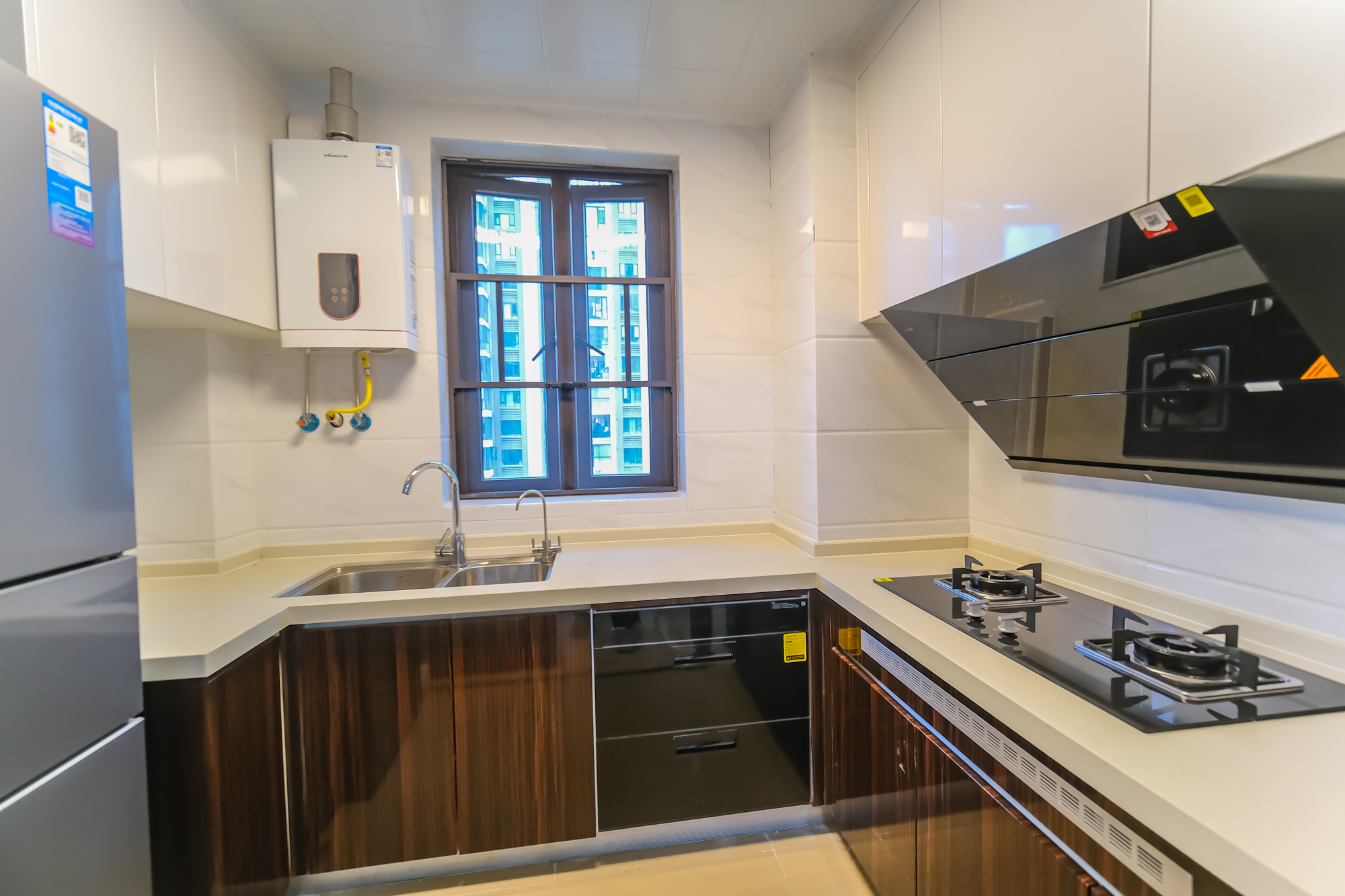 碧桂园翘楚棠 3室2厅2卫 106.0万 碧桂园翘楚棠 3室2厅2卫 106.0万厨房