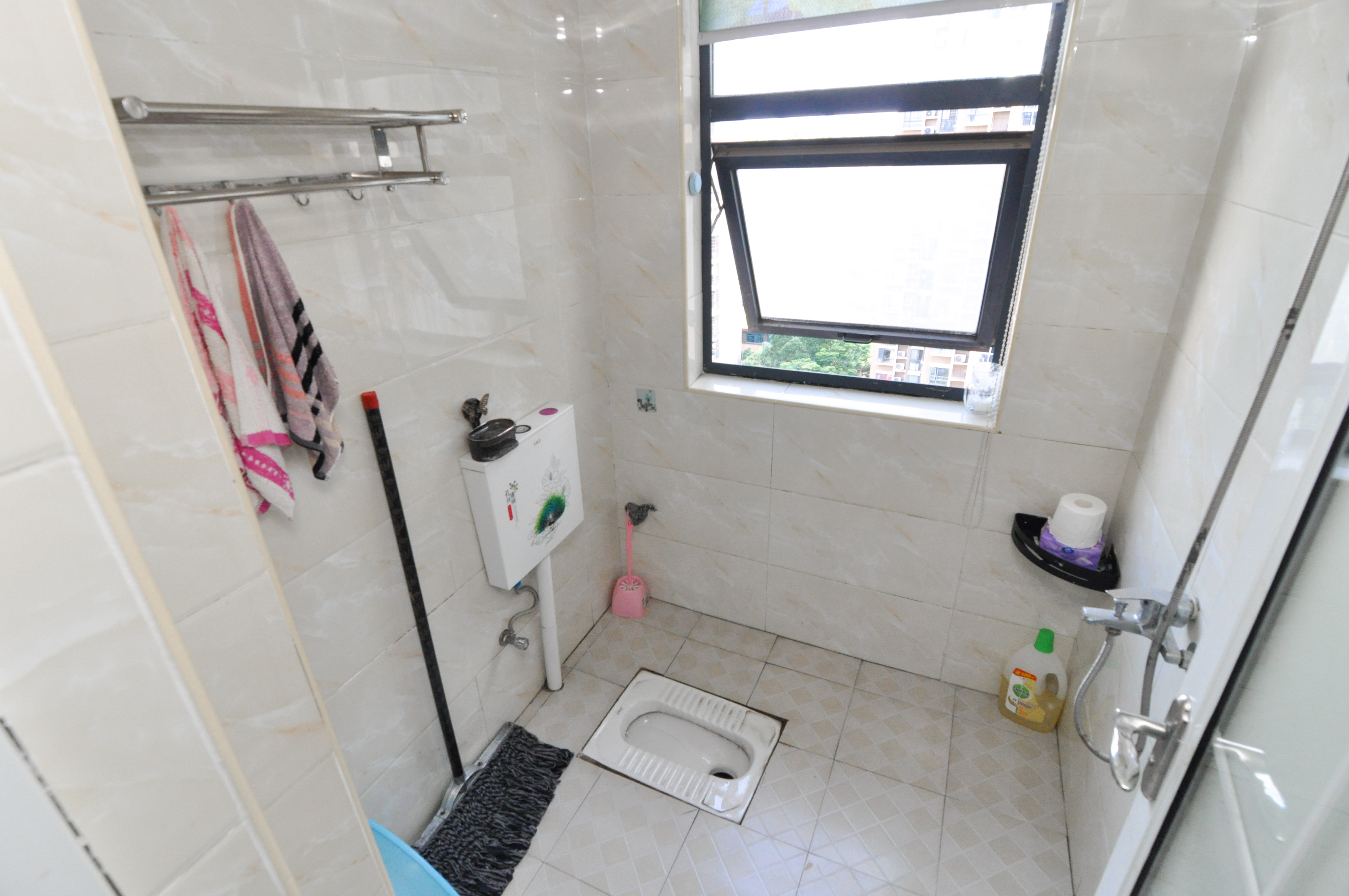 地华梅溪湖畔 3室2厅2卫 86.8万 地华梅溪湖畔 3室2厅2卫 86.8万卫生间