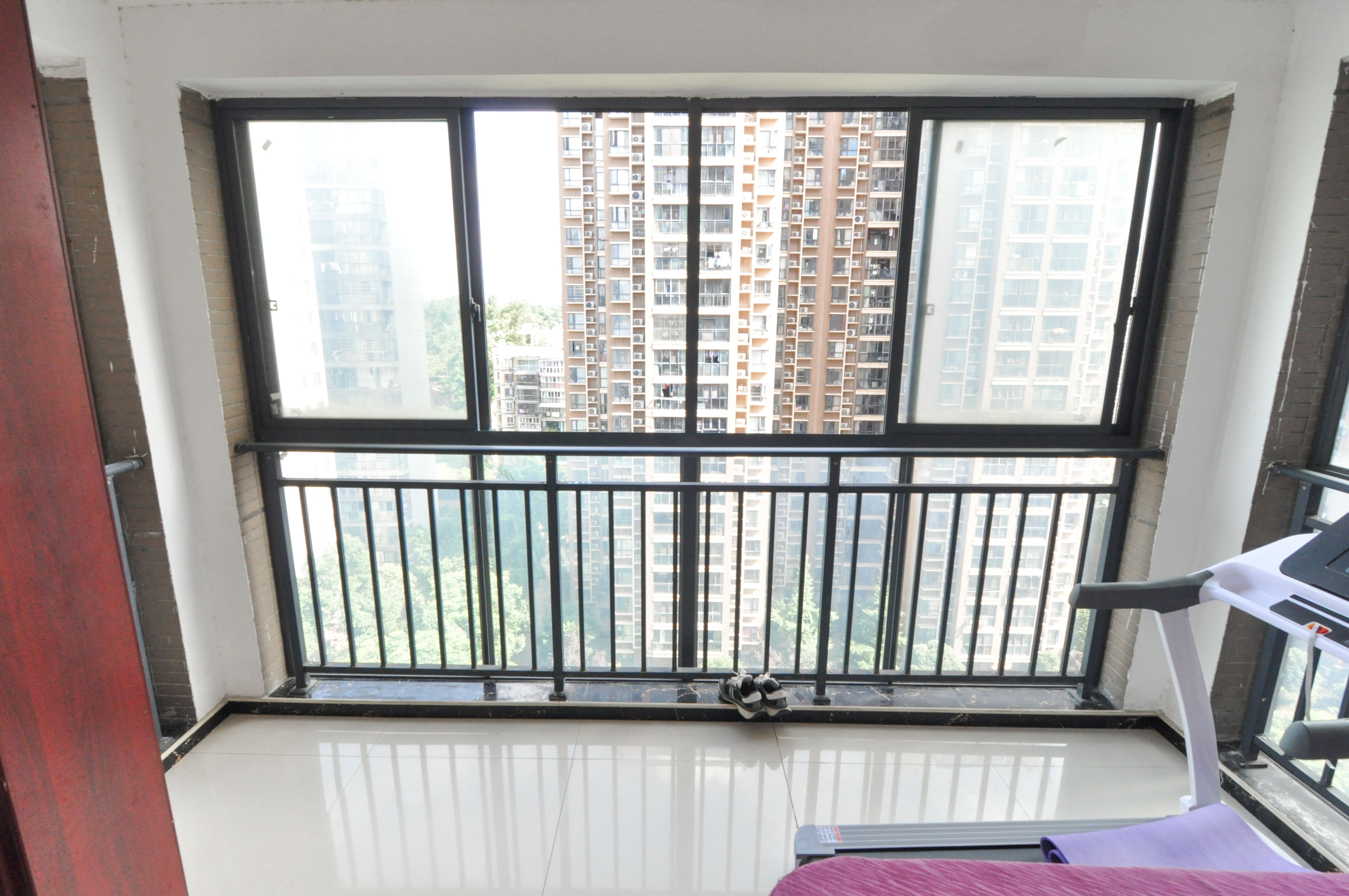 地华梅溪湖畔 3室2厅2卫 86.8万 地华梅溪湖畔 3室2厅2卫 86.8万卧室