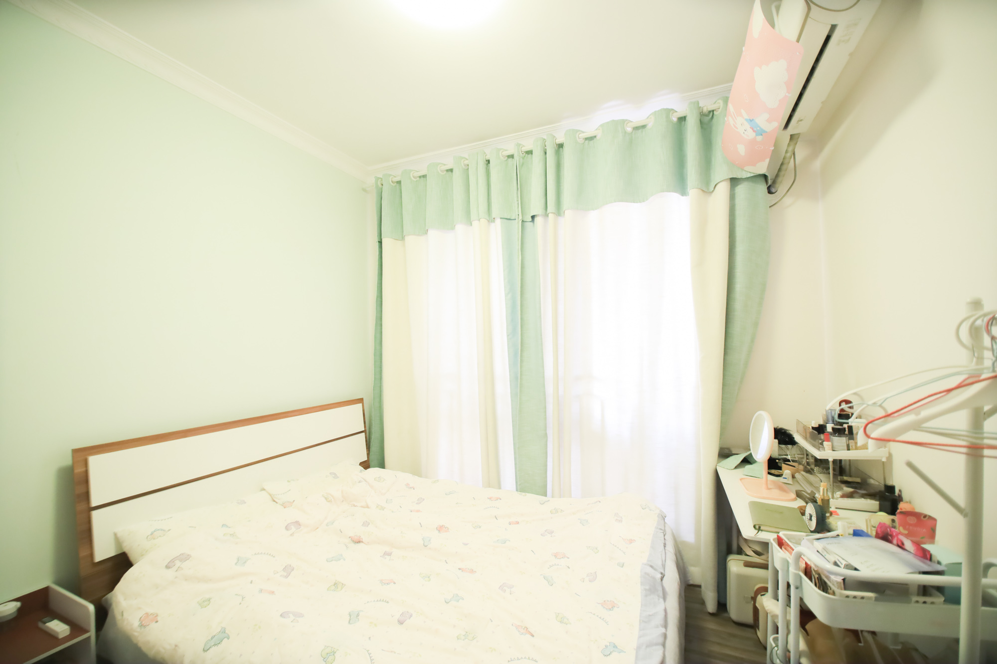 蓝光幸福满庭  2室2厅1卫   79.00万卧室