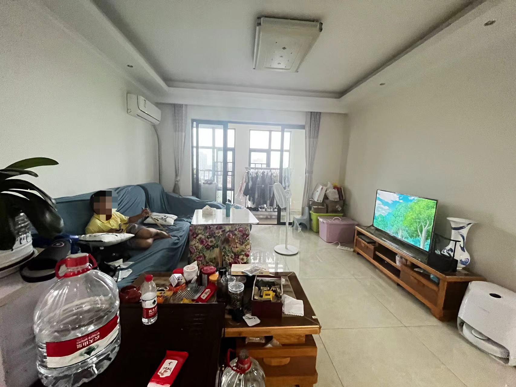 康桥美郡 4室2厅2卫 84.0万 康桥美郡 4室2厅2卫 84.0万室内图