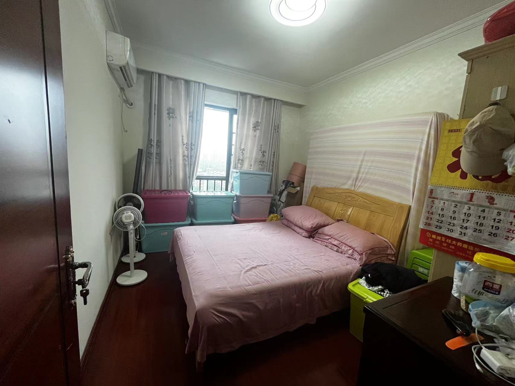 康桥美郡 4室2厅2卫 84.0万 康桥美郡 4室2厅2卫 84.0万室内图