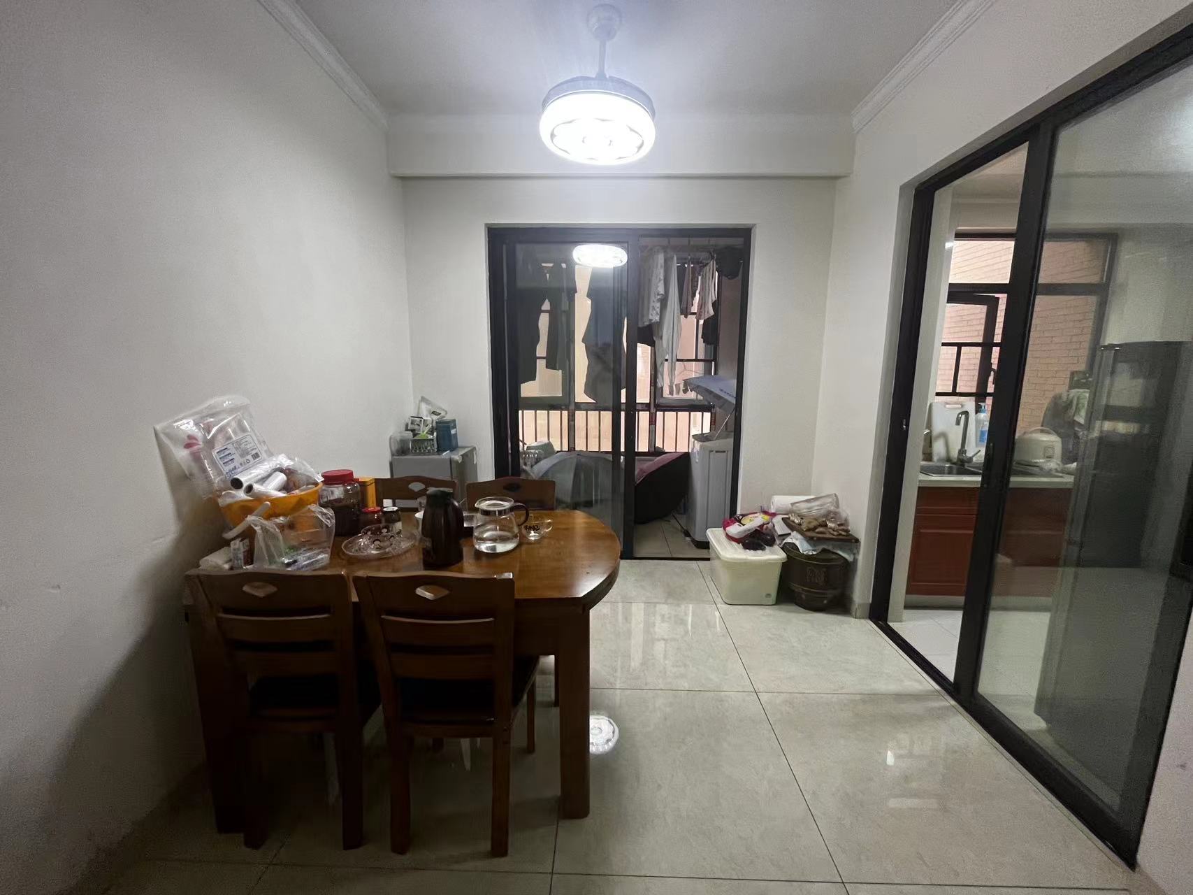 康桥美郡 4室2厅2卫 84.0万 康桥美郡 4室2厅2卫 84.0万室内图