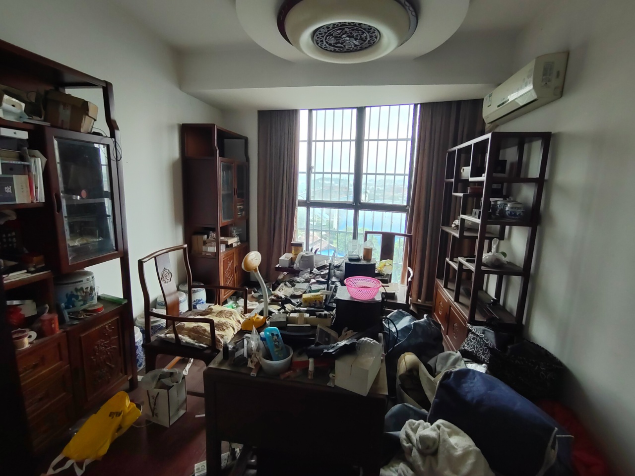 圣华名城建设北路110号 4室2厅2卫 51.0万 圣华名城建设北路110号 4室2厅2卫 51.0万室内图