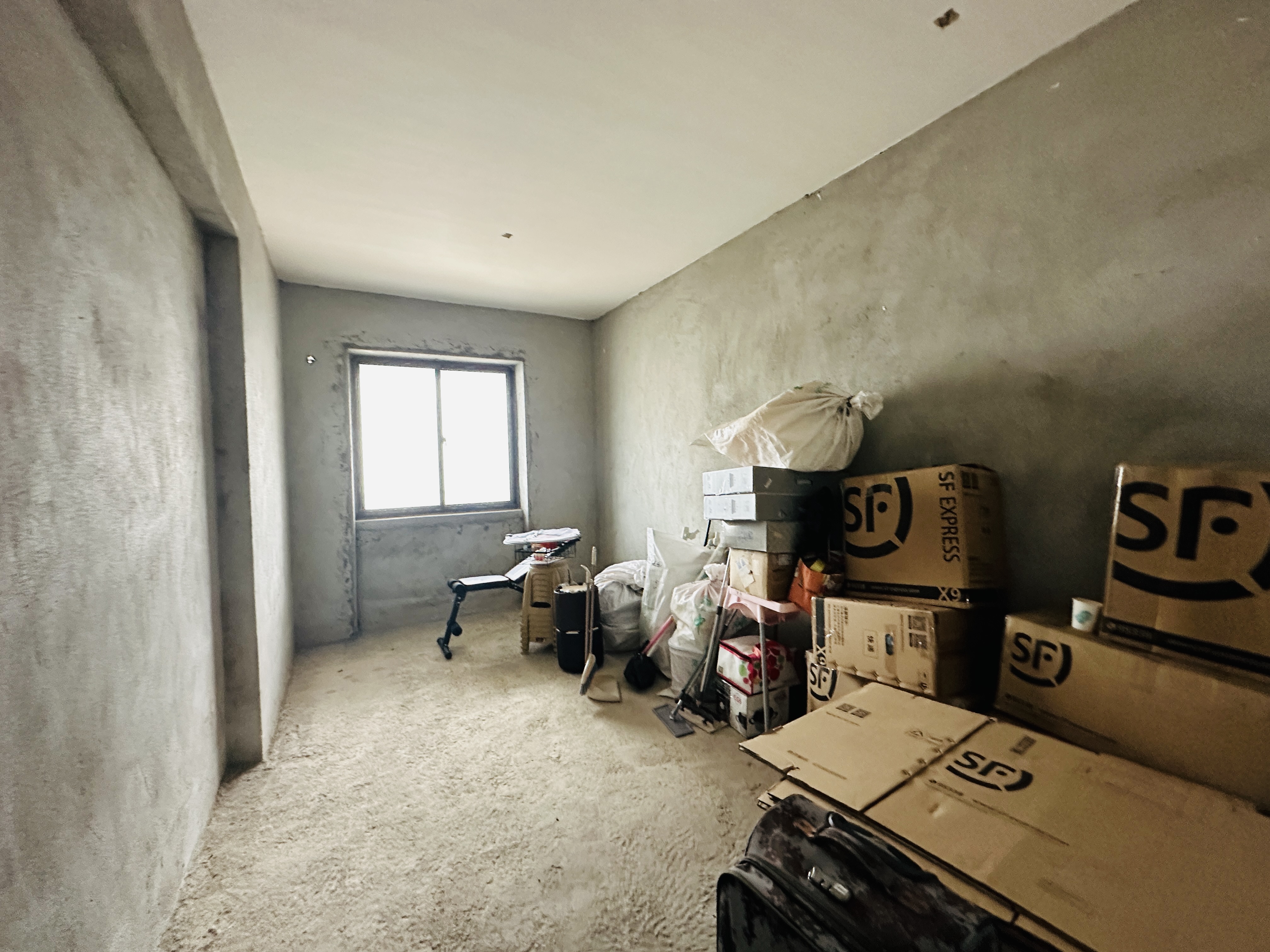 国贸城市花园 3室2厅2卫 260.0万 国贸城市花园 3室2厅2卫 260.0万卧室