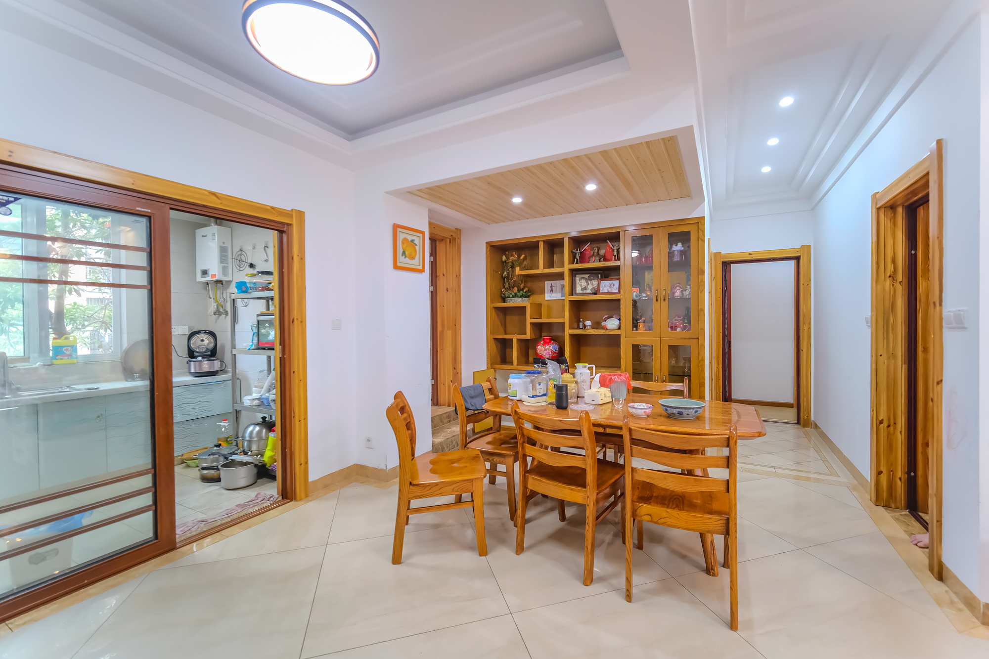 山水湾  3室2厅2卫    76.0万 山水湾  3室2厅2卫    76.0万客厅