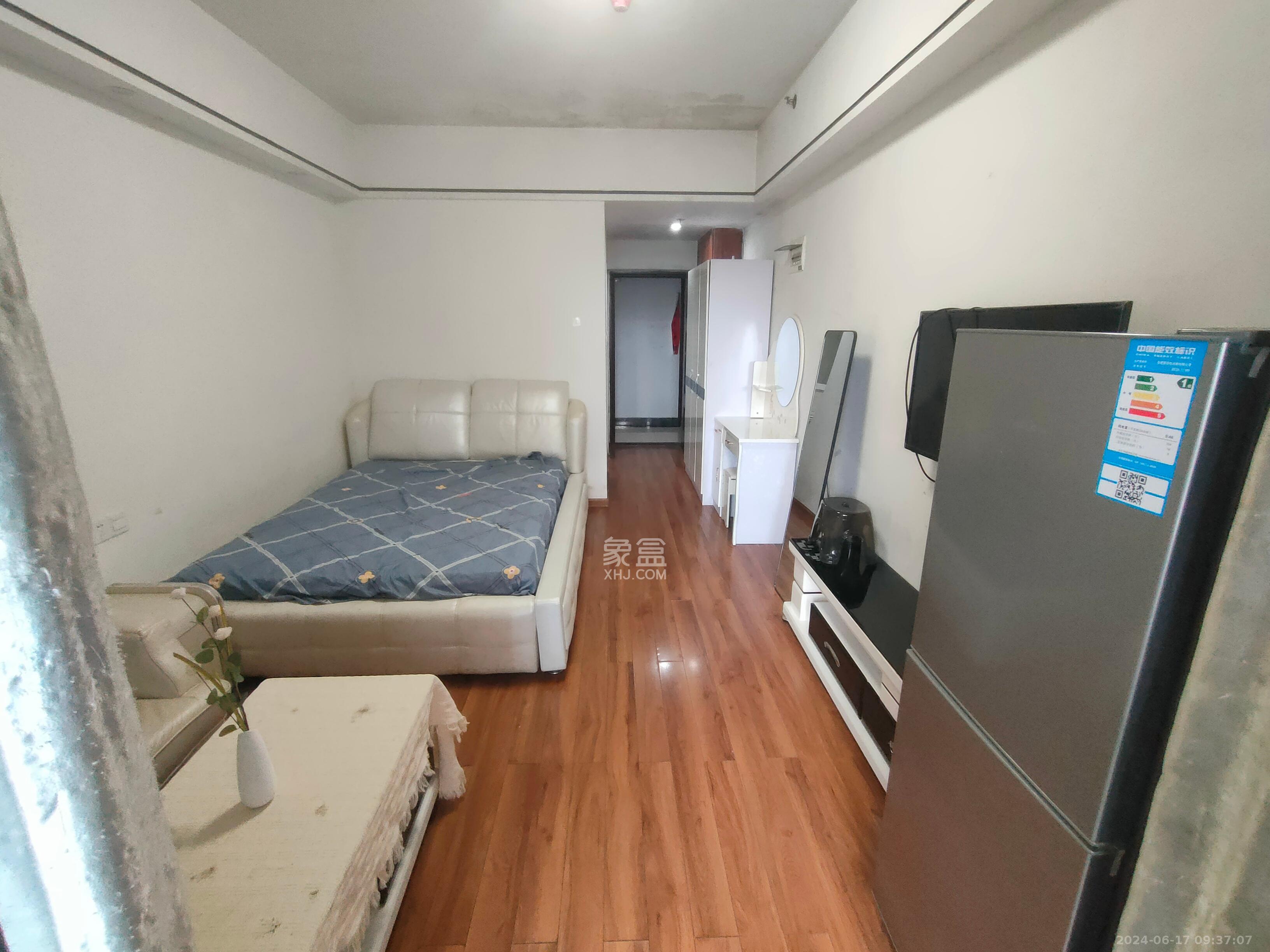 中建木莲工社  1室1厅1卫   1400.00元/月室内图