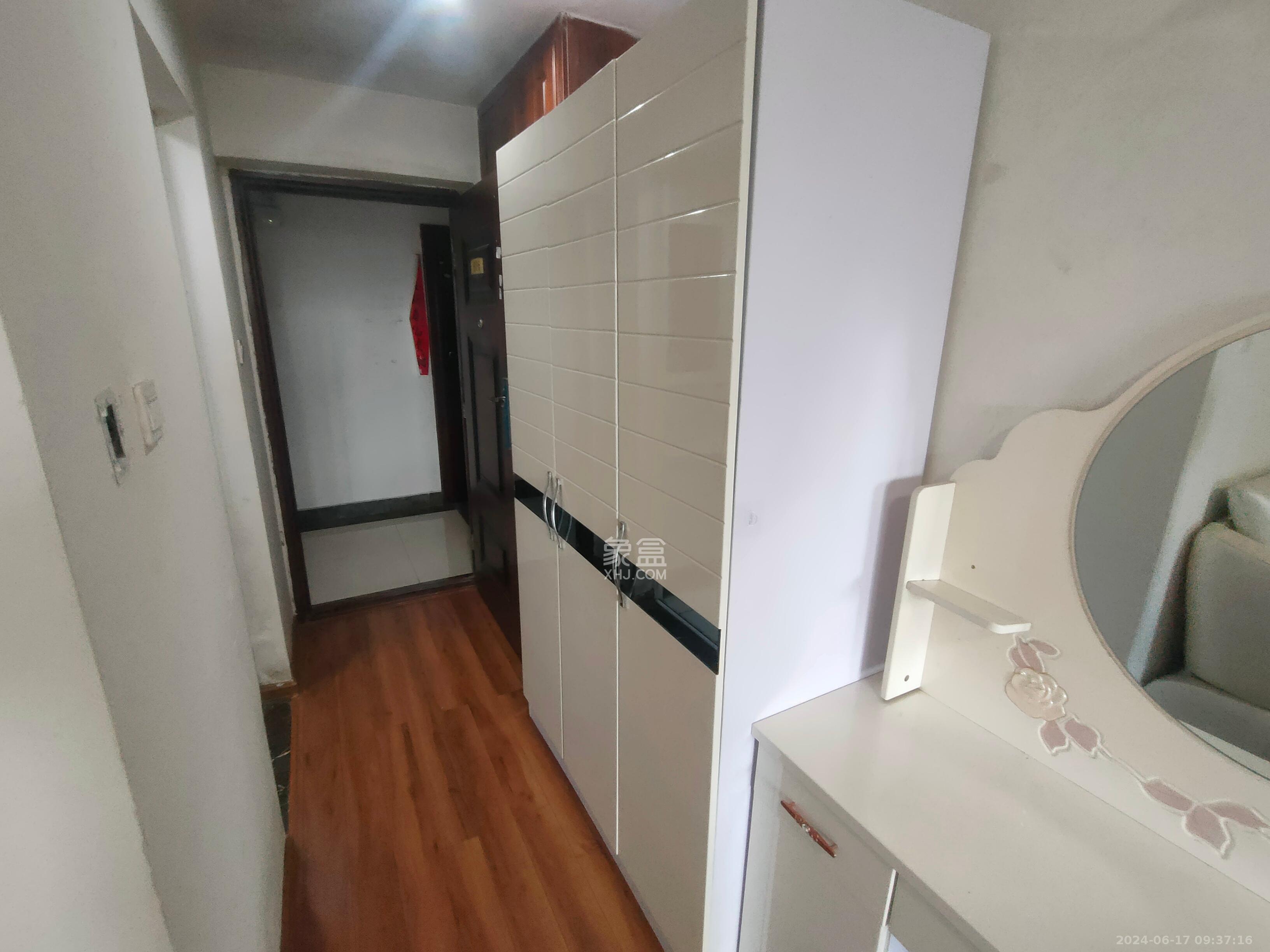 中建木莲工社  1室1厅1卫   1400.00元/月室内图