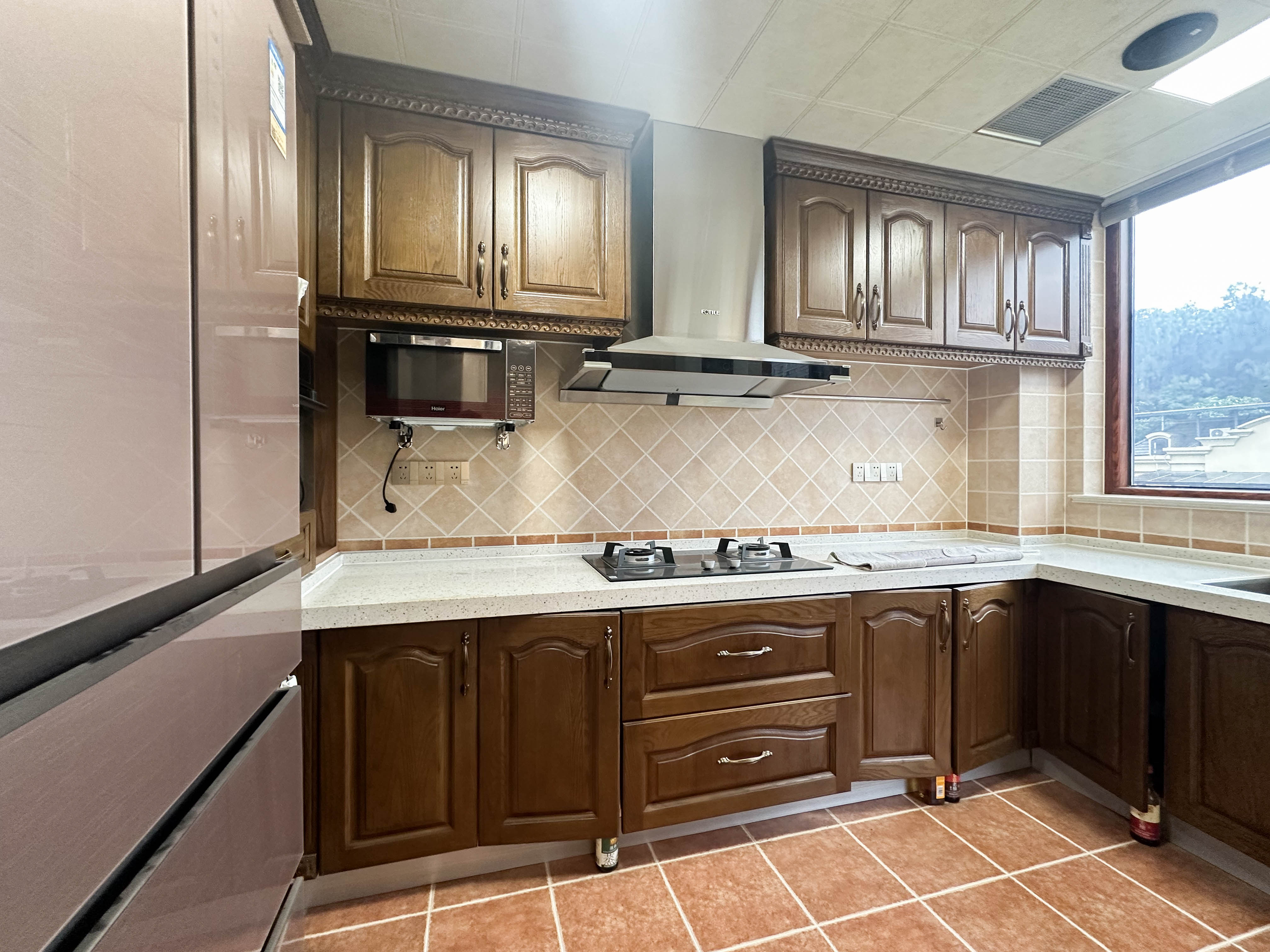 五矿万境园 4室2厅2卫 208.0万 五矿万境园 4室2厅2卫 208.0万其他