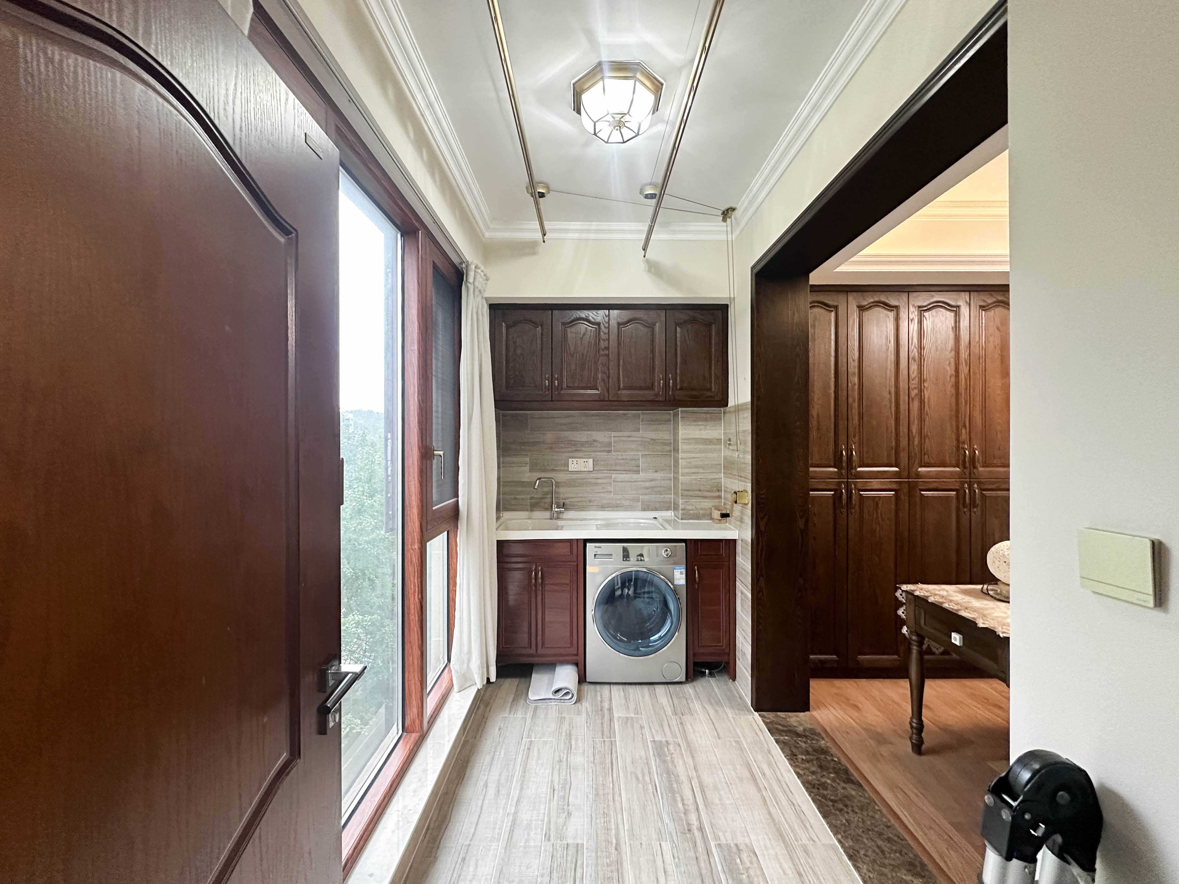 五矿万境园 4室2厅2卫 208.0万 五矿万境园 4室2厅2卫 208.0万阳台