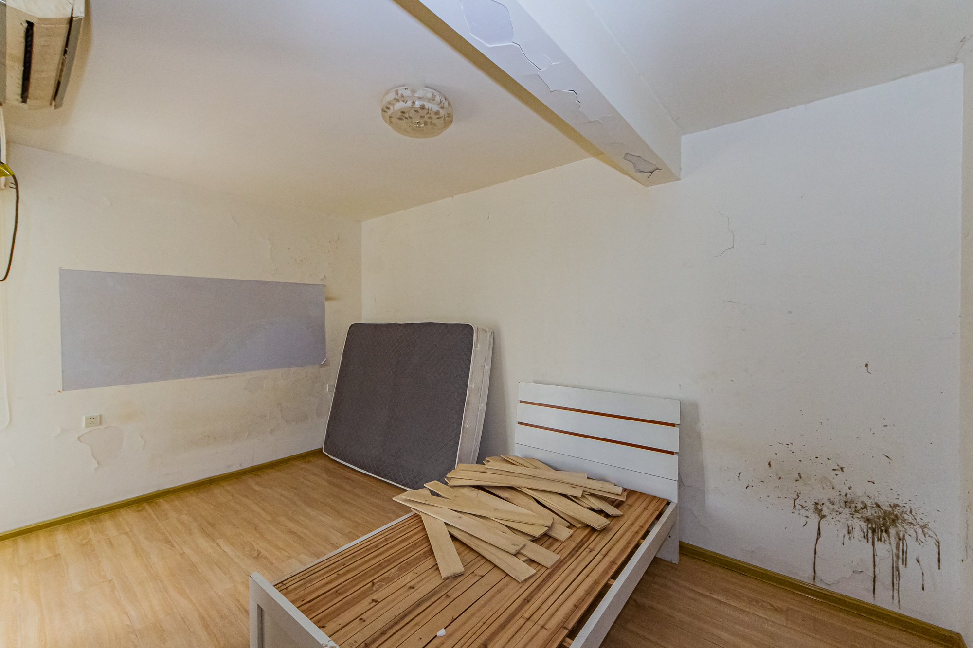 北辰三角洲E5区 2室2厅1卫 96.0万 北辰三角洲E5区 2室2厅1卫 96.0万卧室