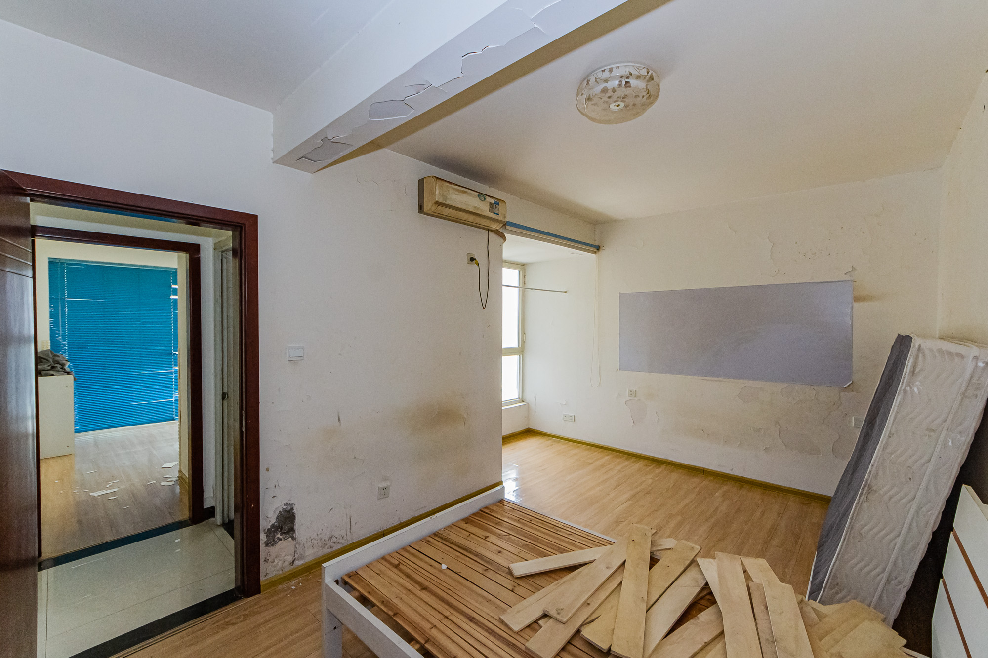 北辰三角洲E5区 2室2厅1卫 96.0万 北辰三角洲E5区 2室2厅1卫 96.0万卧室