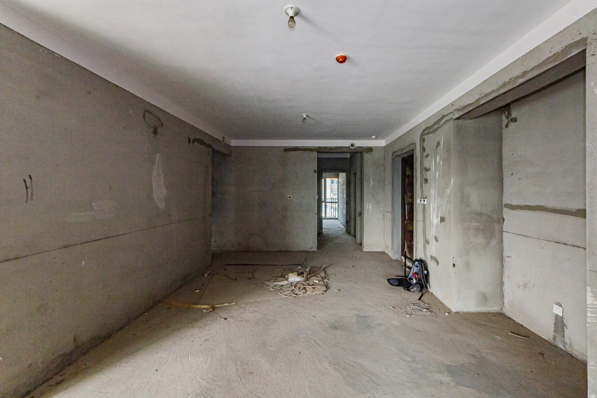 北辰定江洋  4室2厅3卫    610.0万 北辰定江洋  4室2厅3卫    610.0万客厅