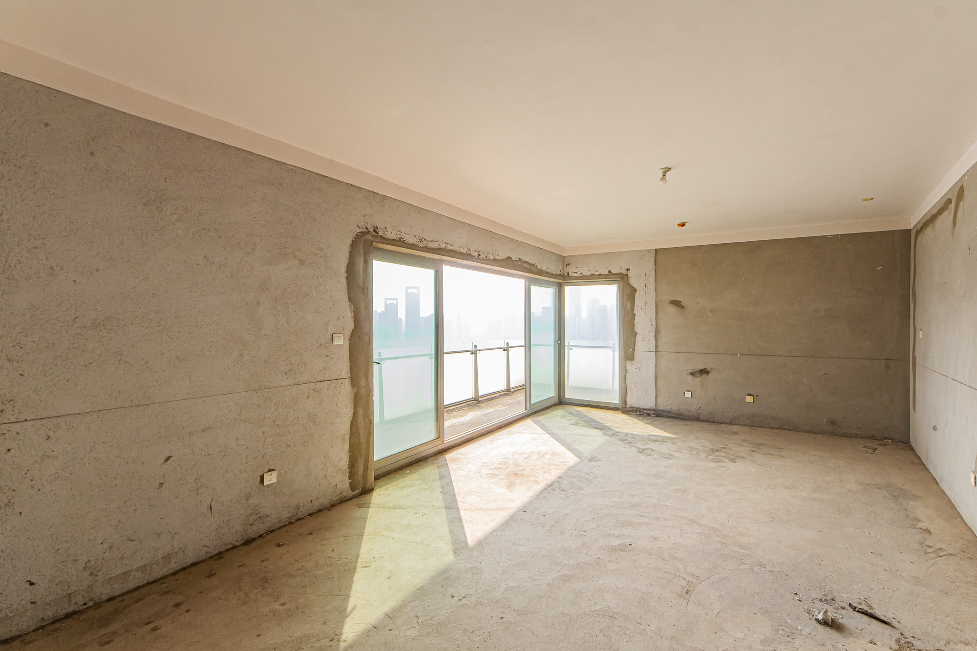 北辰定江洋  4室2厅3卫    610.0万 北辰定江洋  4室2厅3卫    610.0万客厅