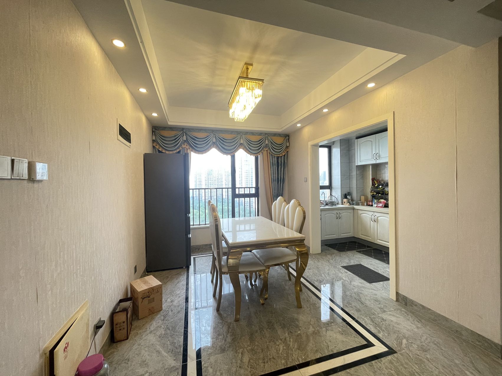 佳兆业金域天下二期 3室2厅1卫 70.0万 佳兆业金域天下二期 3室2厅1卫 70.0万室内图