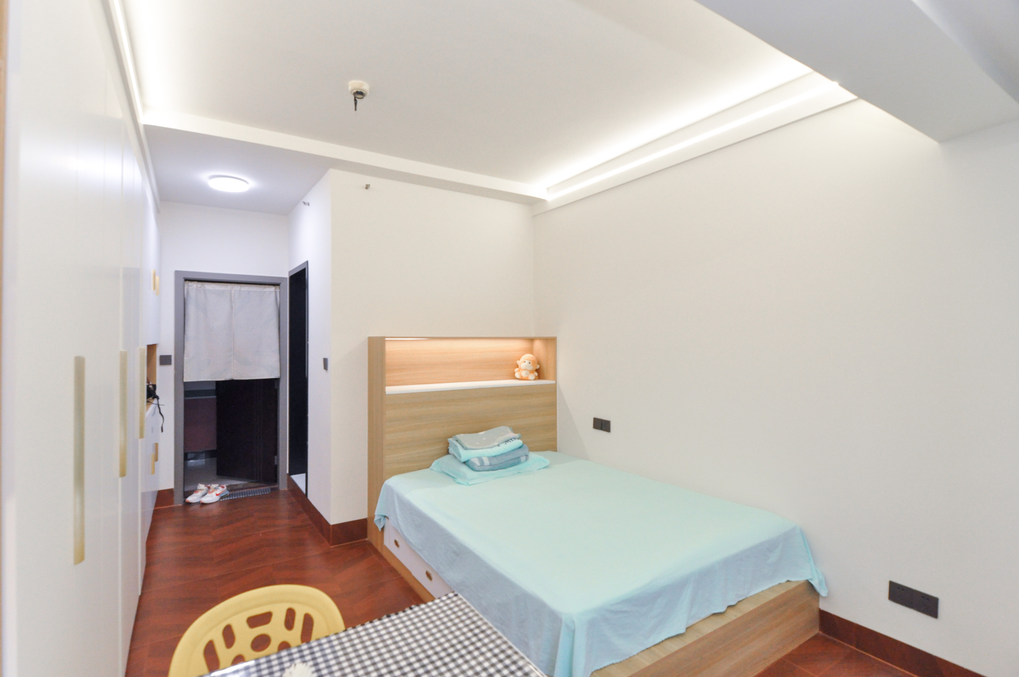 建安像素汇  1室1厅1卫    16.6万 建安像素汇  1室1厅1卫    16.6万客厅