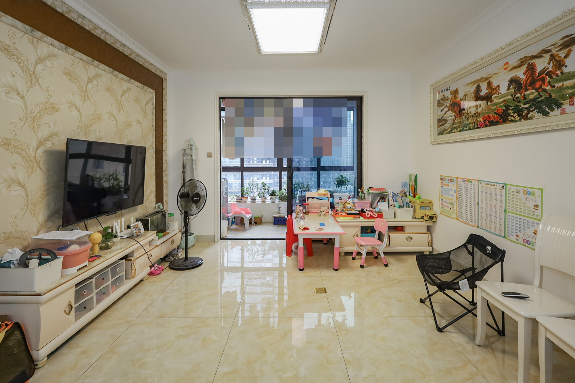 协信星澜汇  3室2厅2卫    132.0万 协信星澜汇  3室2厅2卫    132.0万客厅