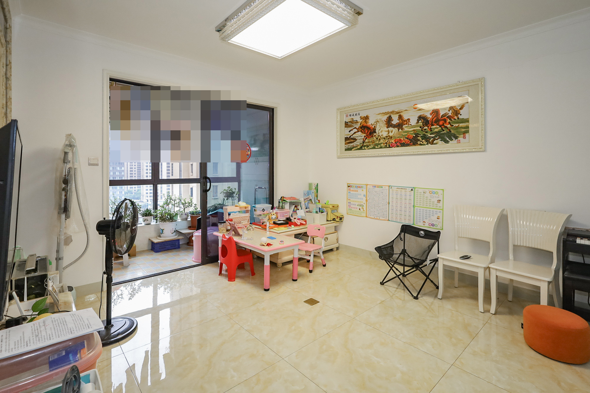 协信星澜汇  3室2厅2卫    132.0万客厅