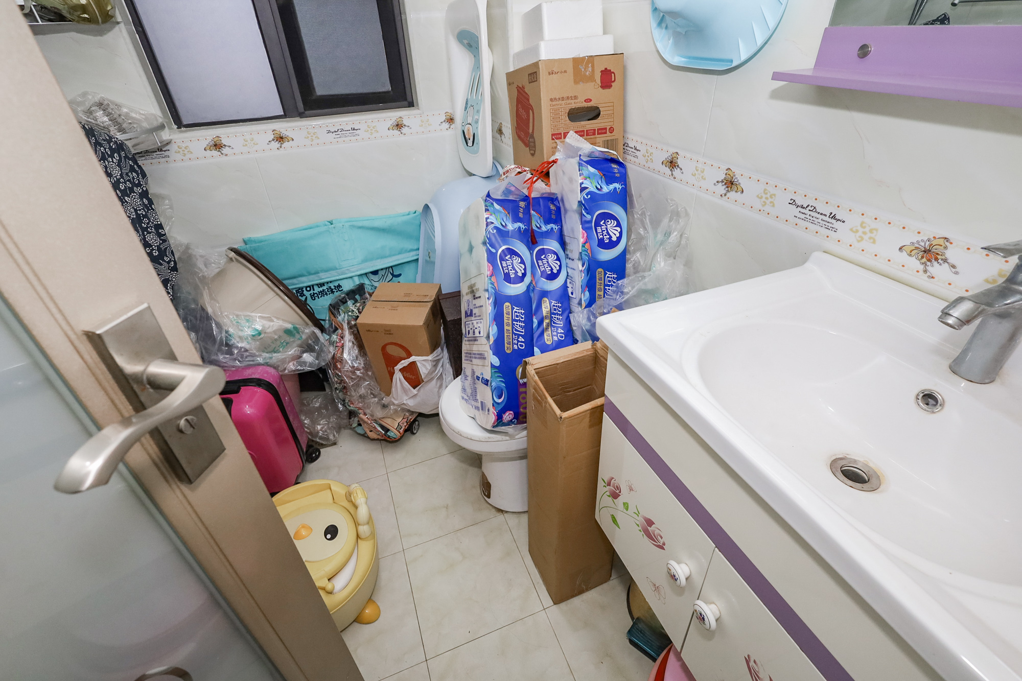 协信星澜汇  3室2厅2卫    132.0万卫生间