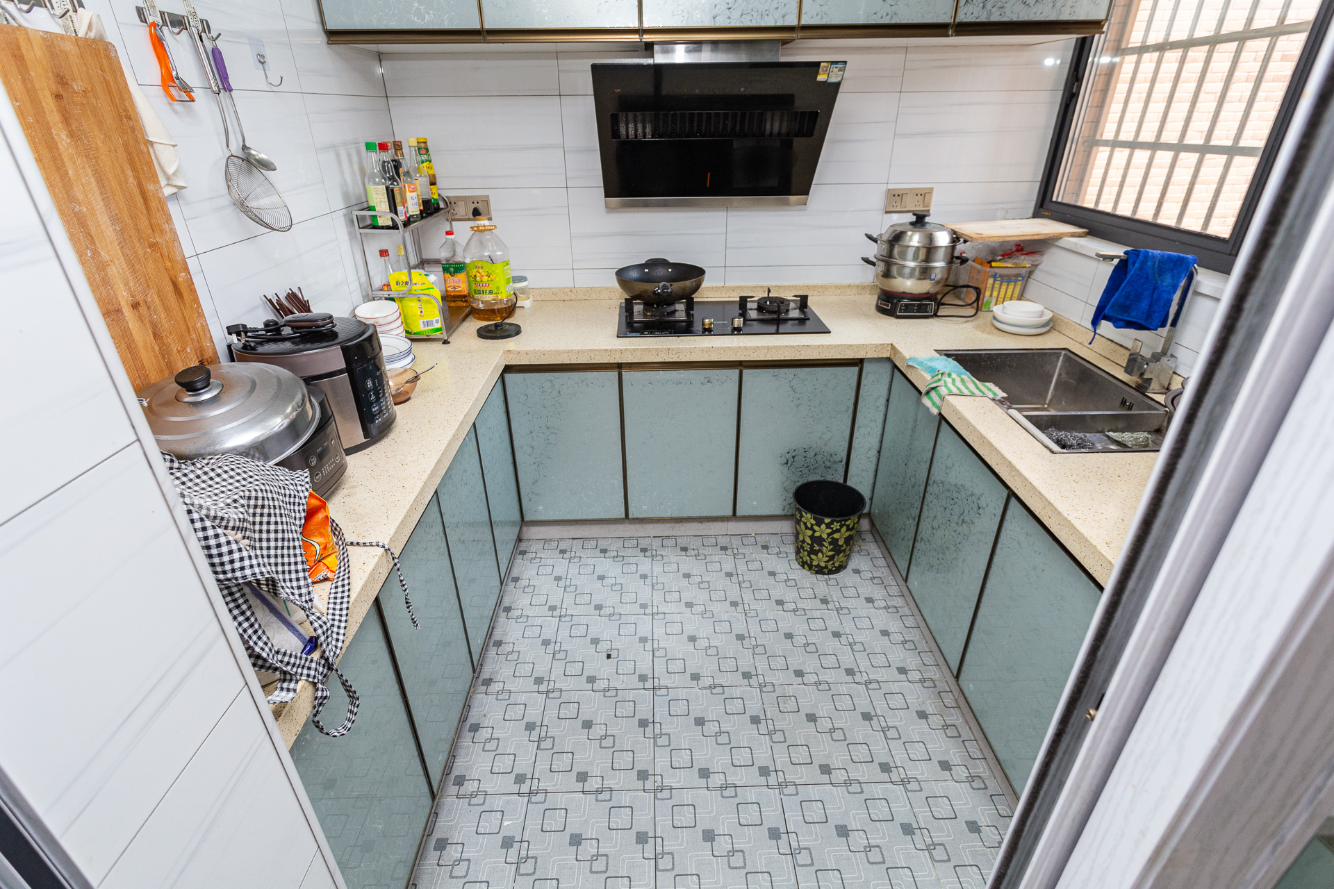 Cross尚公馆  3室2厅2卫    82.8万 Cross尚公馆  3室2厅2卫    82.8万厨房