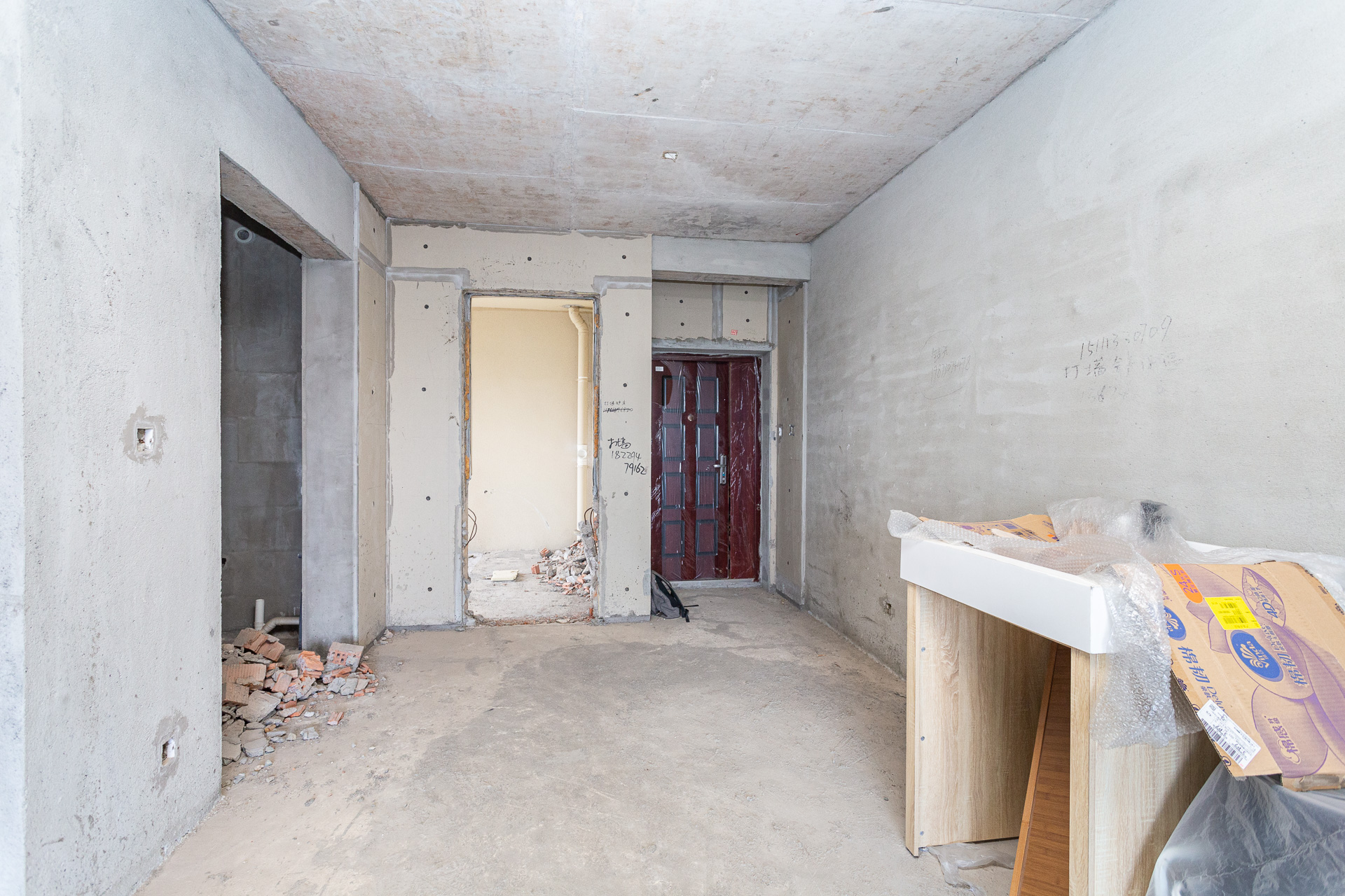 长燃润和天地(长润小区印湘江)  4室2厅2卫    103.0万 长燃润和天地(长润小区印湘江)  4室2厅2卫    103.0万客厅