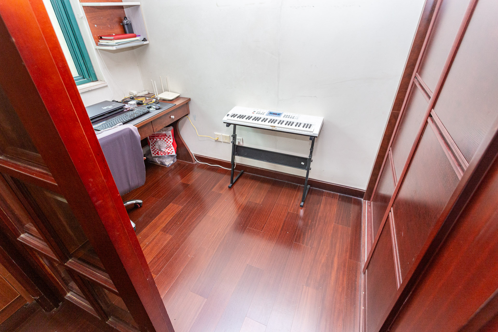 恒大名都  2室2厅1卫    49.8万卧室