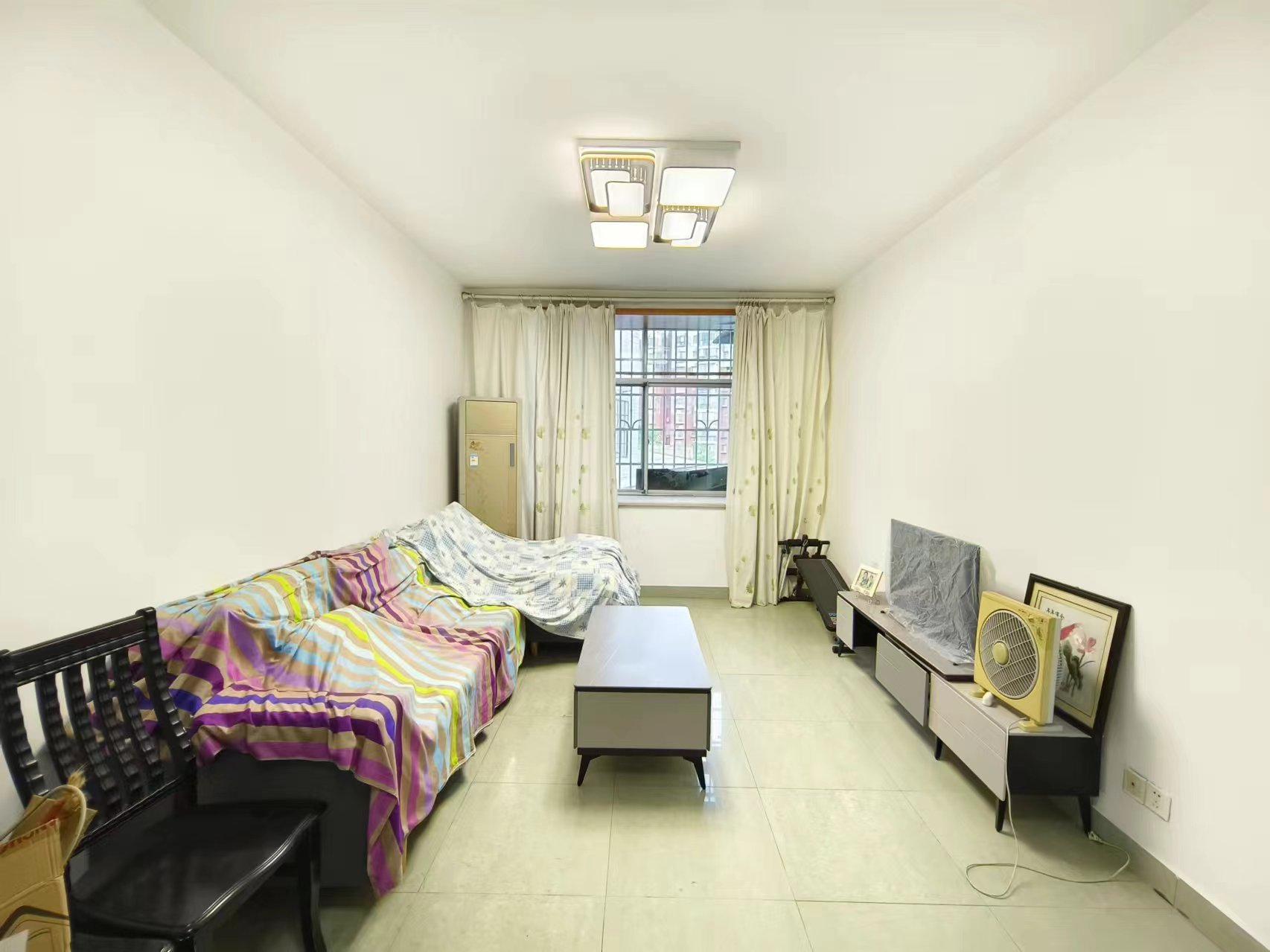 仁和小区 2室2厅1卫 17.0万 仁和小区 2室2厅1卫 17.0万室内图