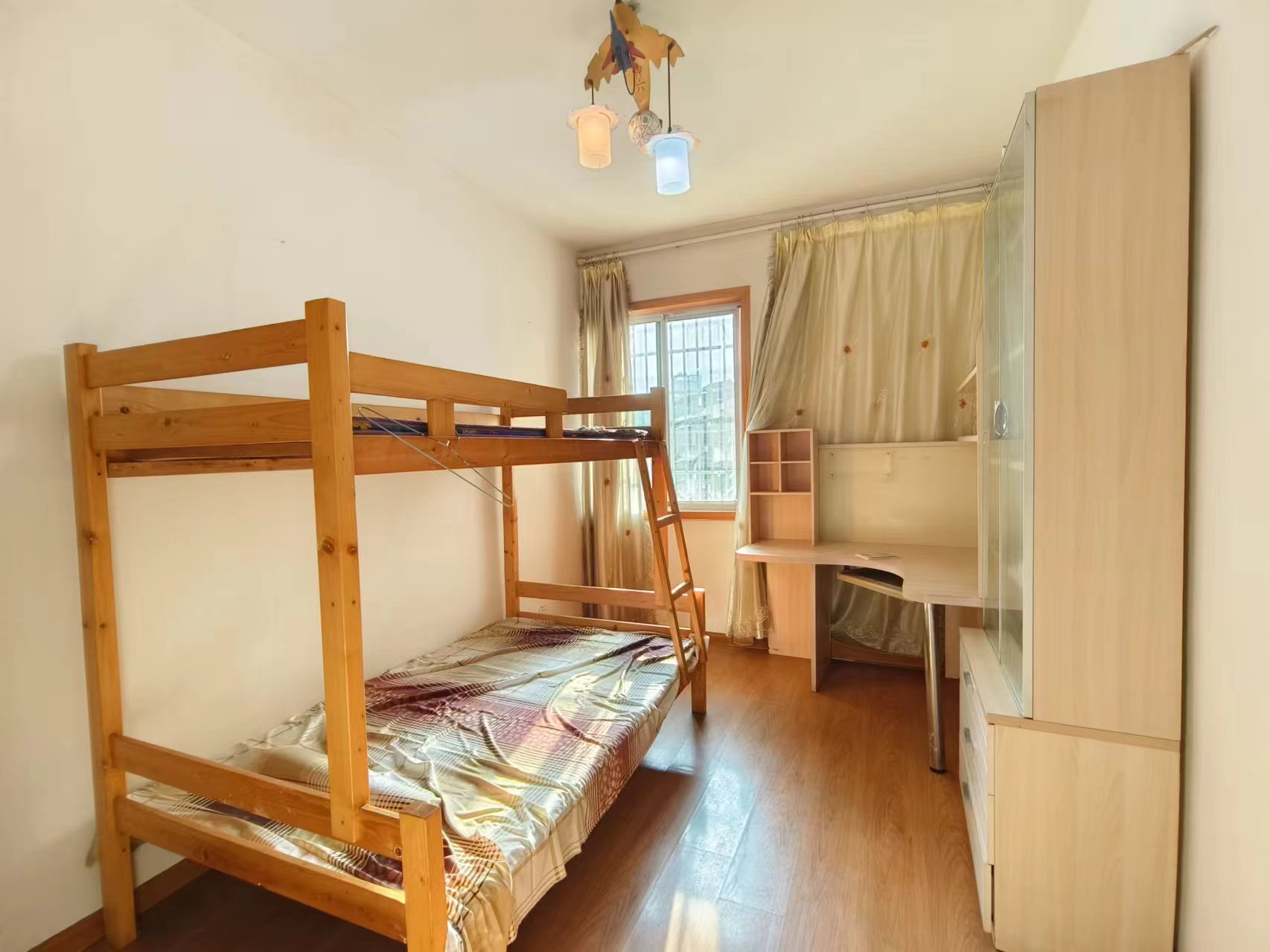 仁和小区 2室2厅1卫 17.0万 仁和小区 2室2厅1卫 17.0万室内图