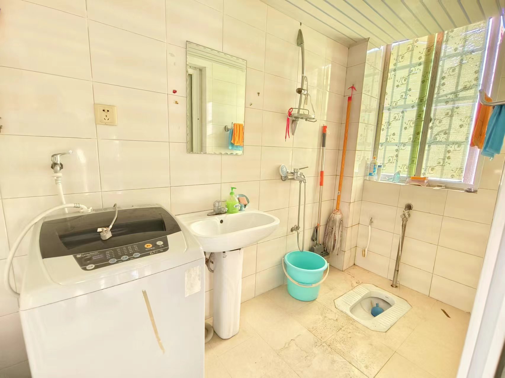 仁和小区 2室2厅1卫 17.0万 仁和小区 2室2厅1卫 17.0万室内图